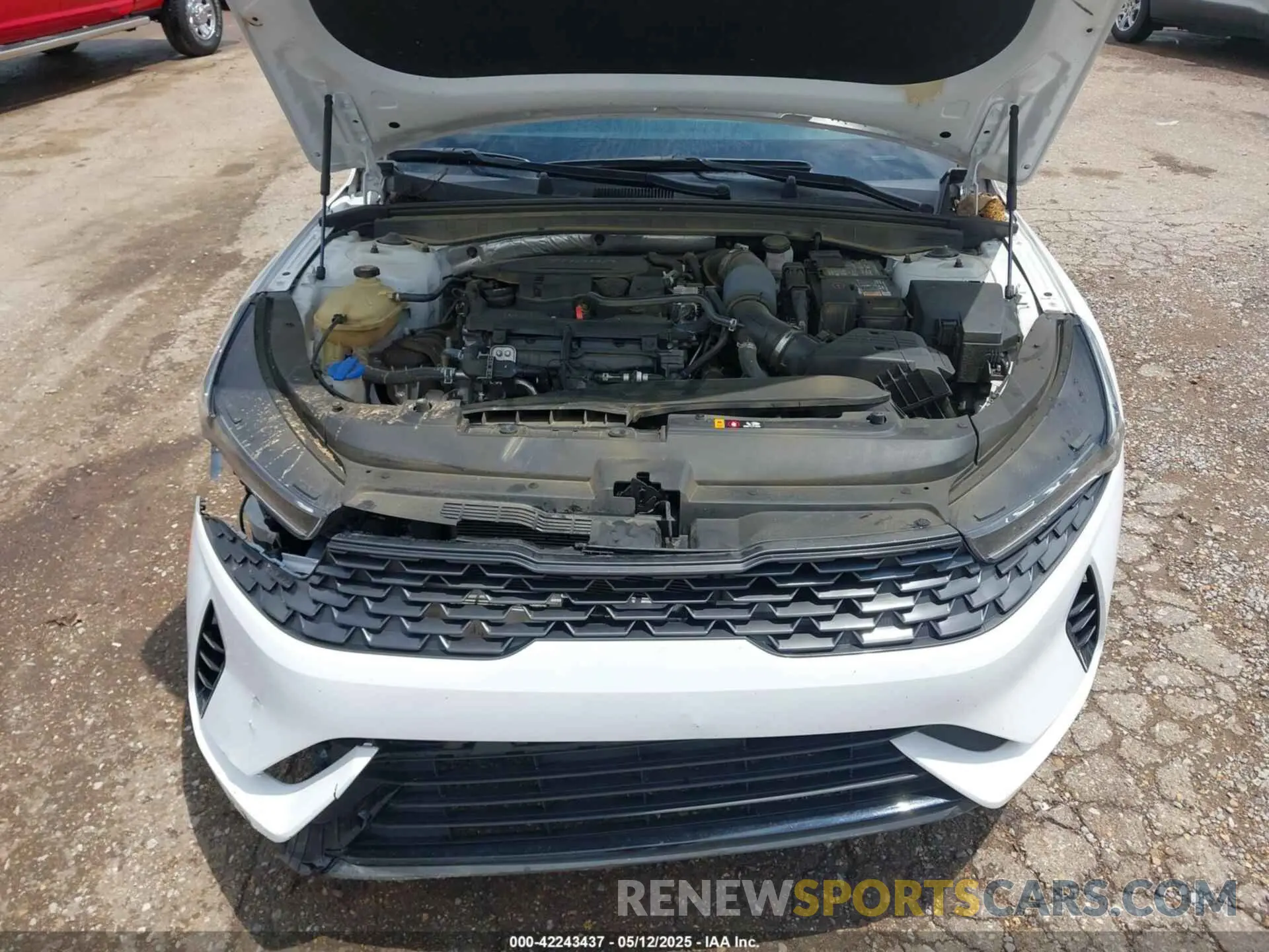 10 fotografías del automóvil dañado 5XXG14J2XPG210651 KIA K5 2023