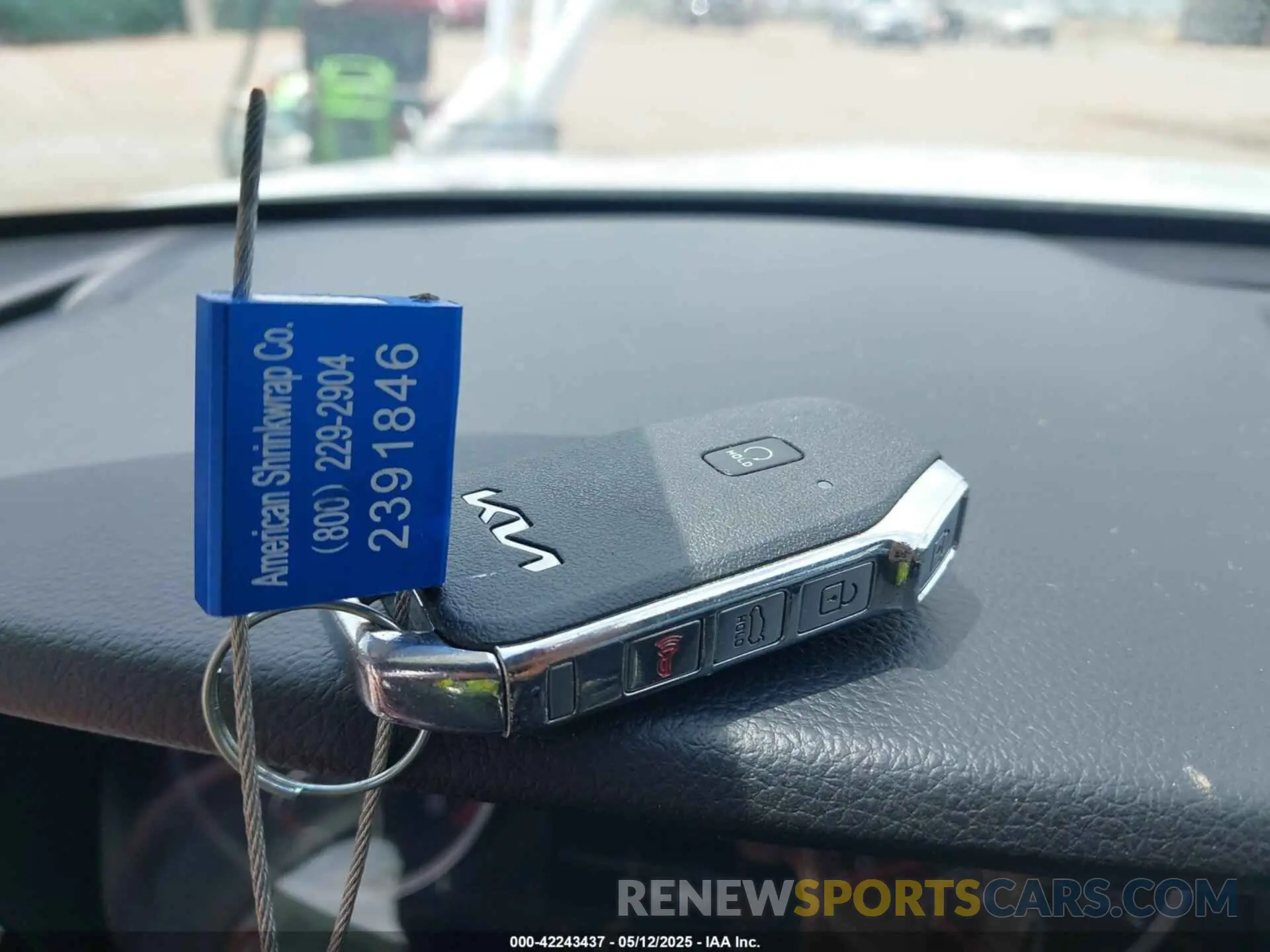 11 fotografías del automóvil dañado 5XXG14J2XPG210651 KIA K5 2023