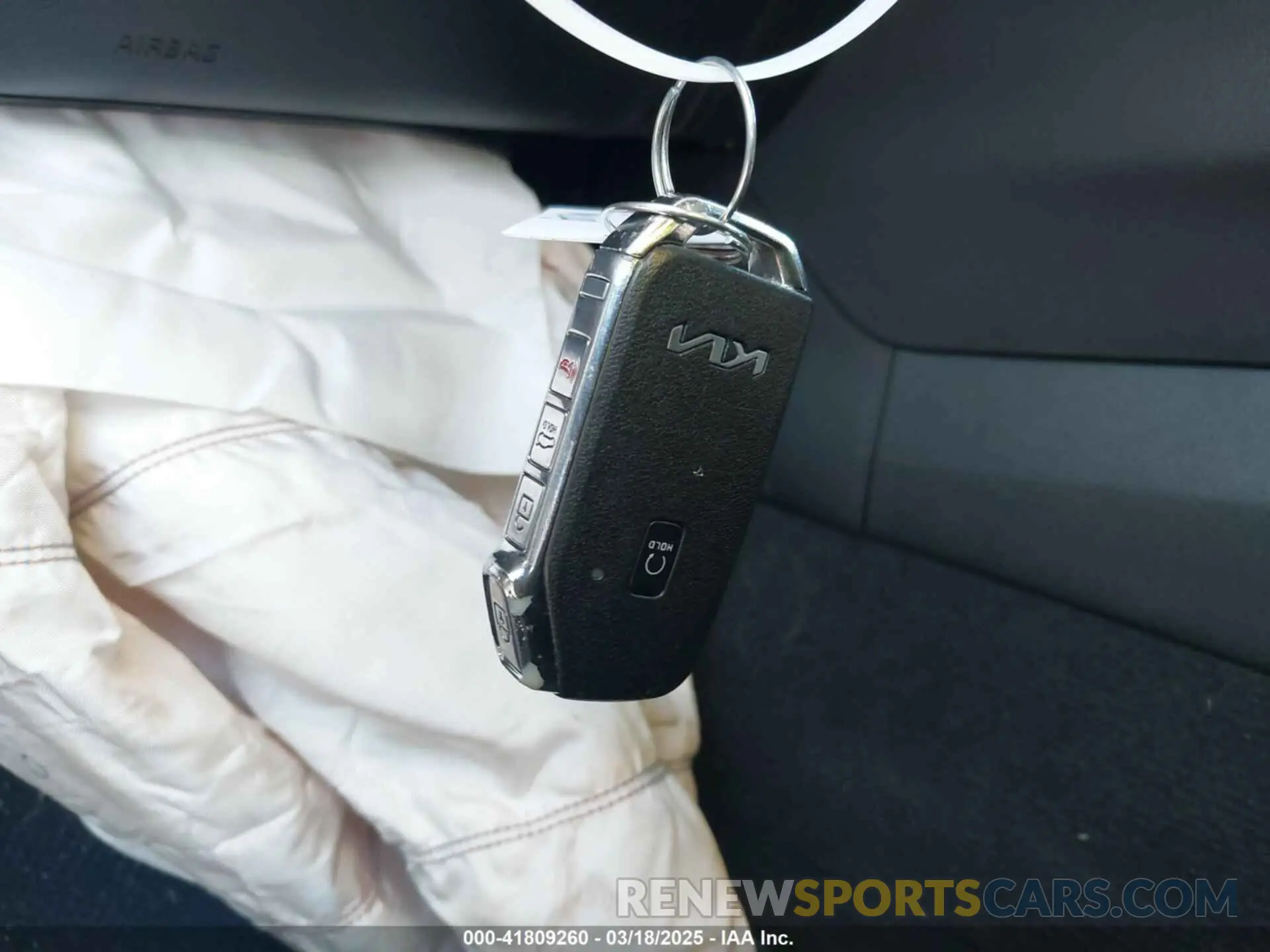 11 fotografías del automóvil dañado 5XXG14J2XPG220175 KIA K5 2023