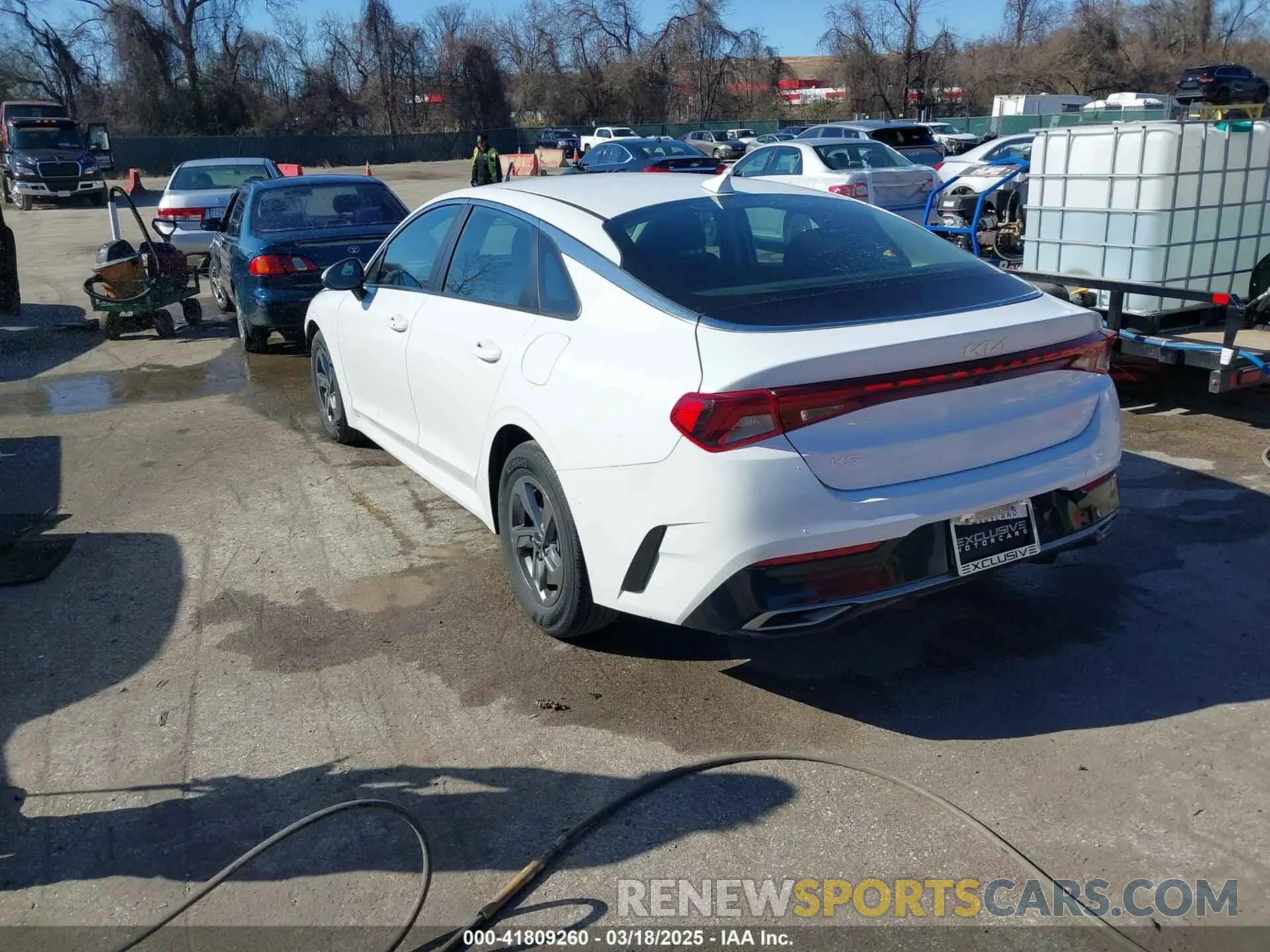 3 fotografías del automóvil dañado 5XXG14J2XPG220175 KIA K5 2023