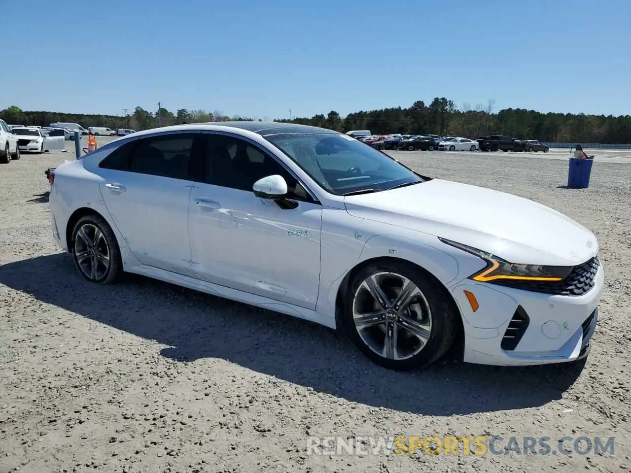 4 fotografías del automóvil dañado 5XXG34J20PG174172 KIA K5 2023