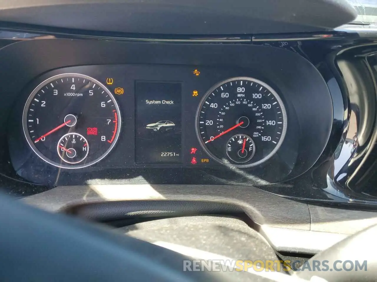 9 fotografías del automóvil dañado 5XXG34J20PG220518 KIA K5 2023