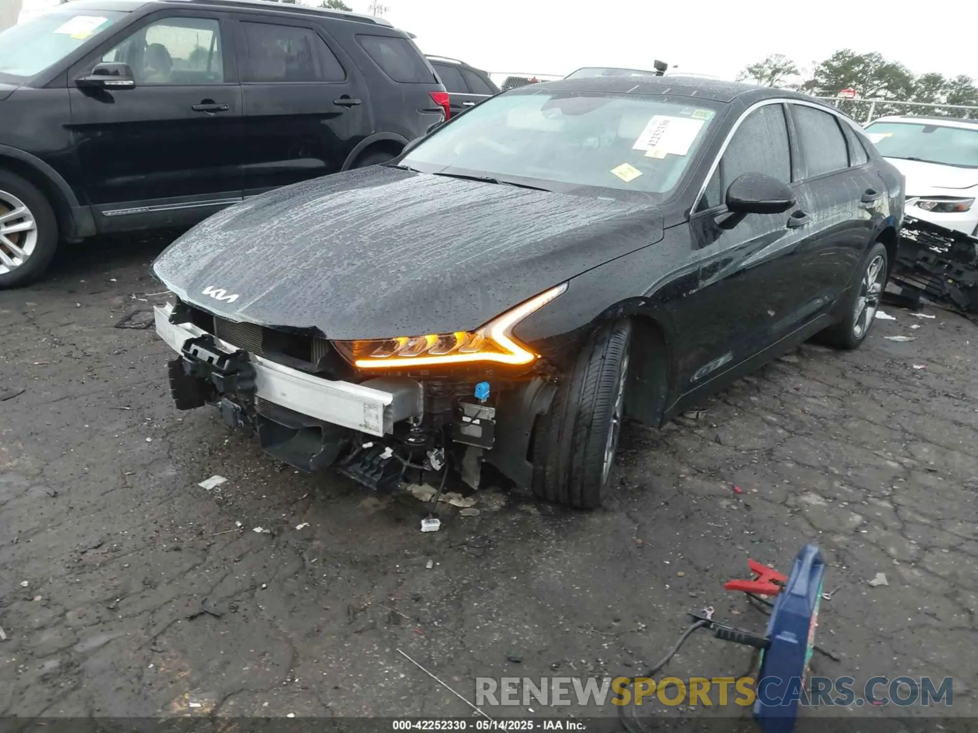 2 fotografías del automóvil dañado 5XXG34J21PG173855 KIA K5 2023