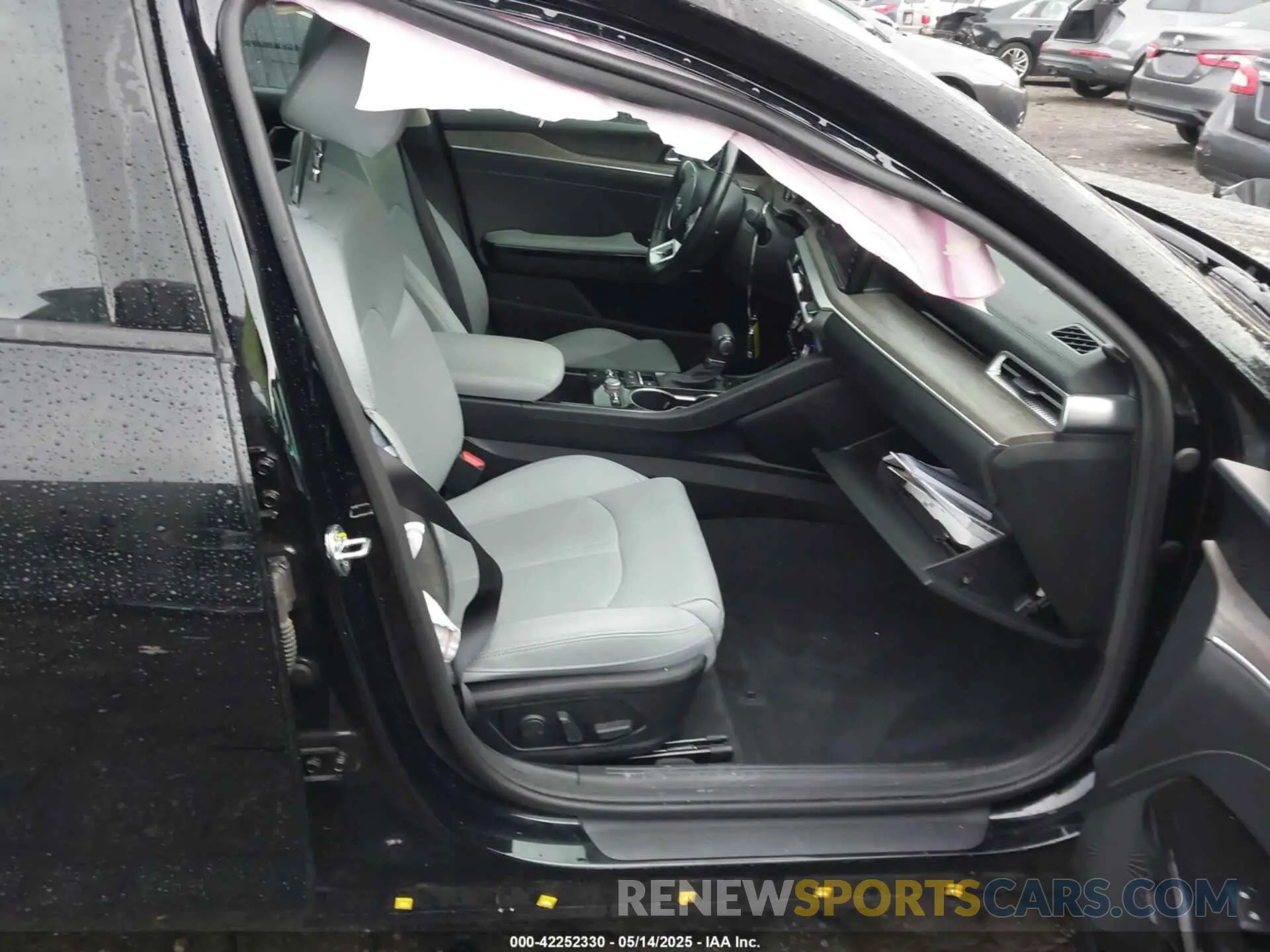 5 fotografías del automóvil dañado 5XXG34J21PG173855 KIA K5 2023