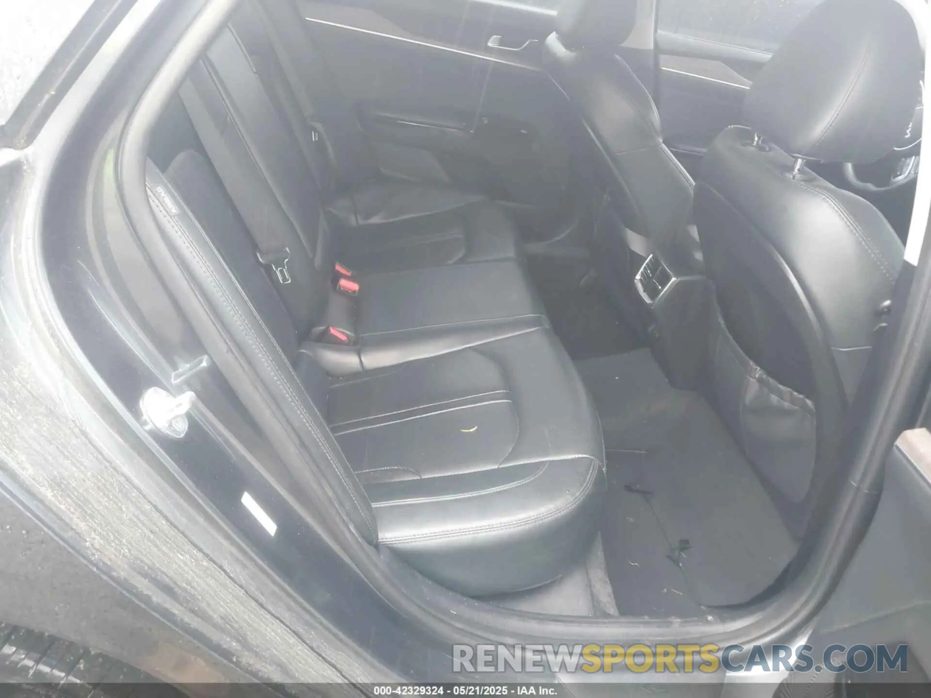 8 fotografías del automóvil dañado 5XXG34J25PG169386 KIA K5 2023