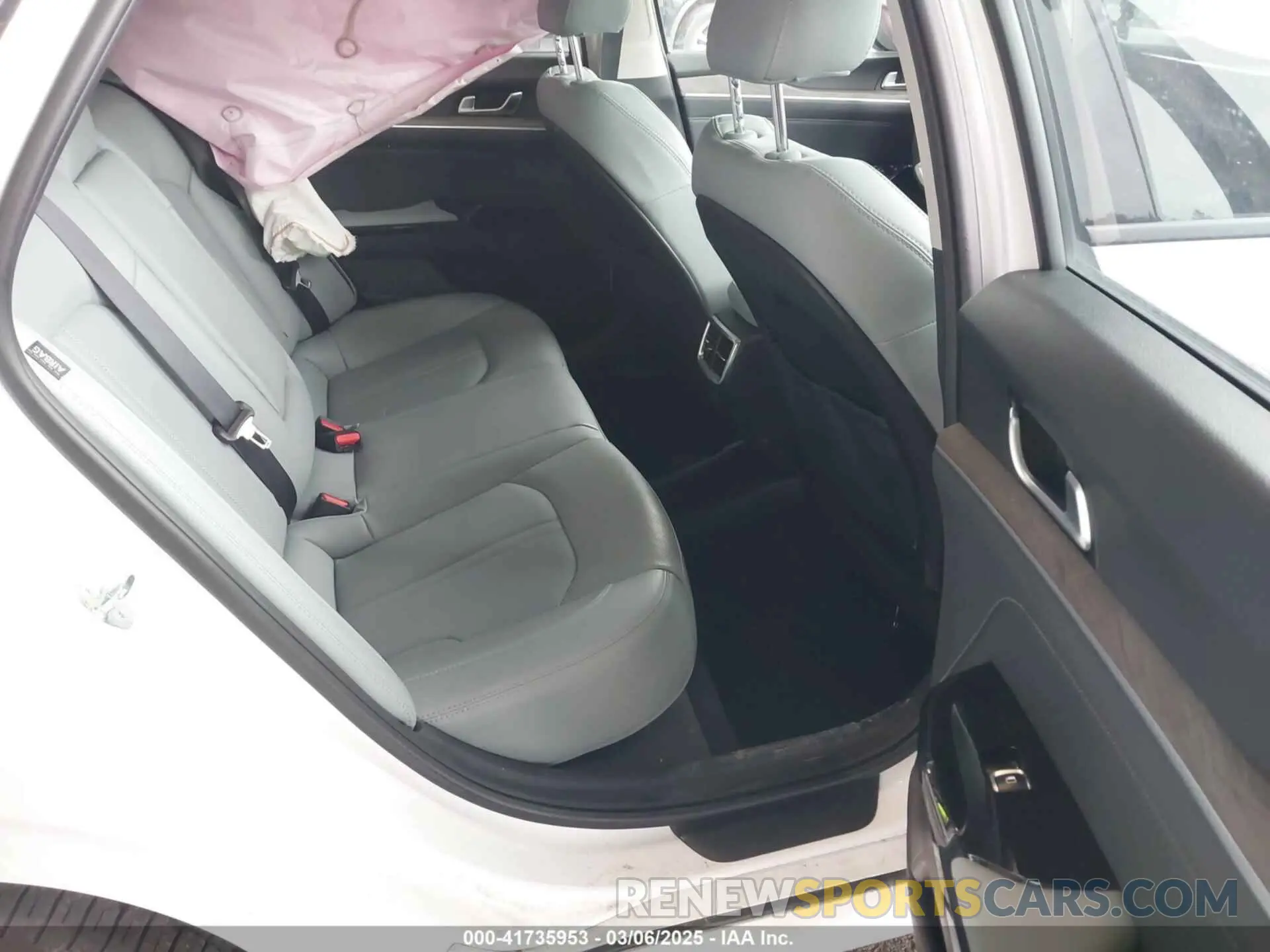 8 fotografías del automóvil dañado 5XXG34J25PG223382 KIA K5 2023