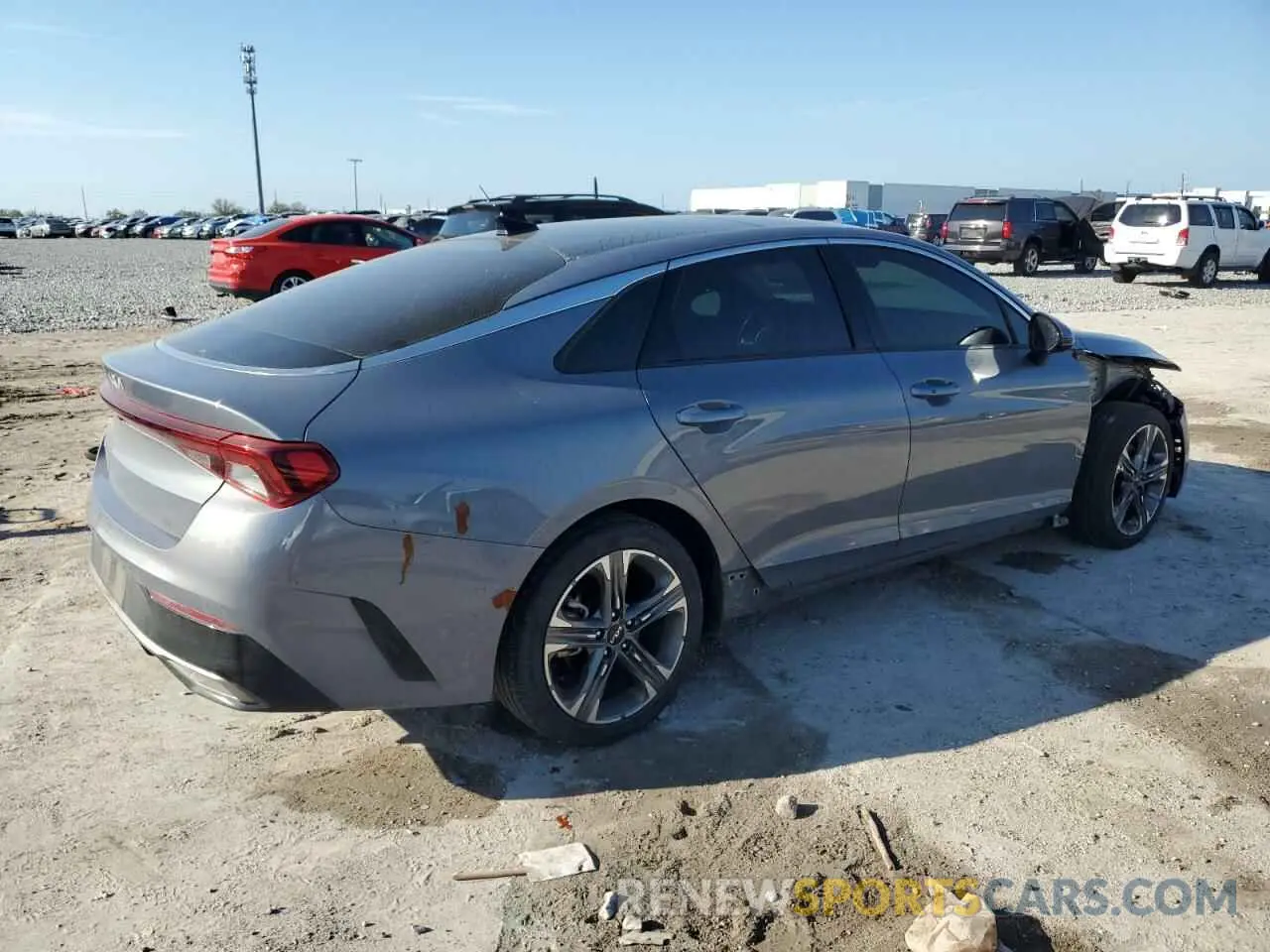 3 fotografías del automóvil dañado 5XXG34J26PG174404 KIA K5 2023