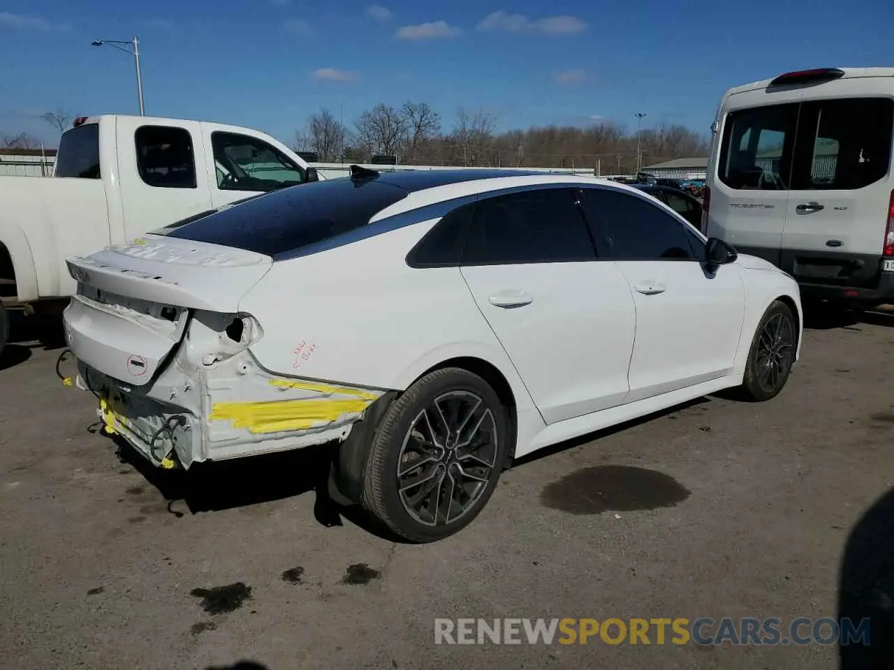 3 fotografías del automóvil dañado 5XXG44J81PG170777 KIA K5 2023