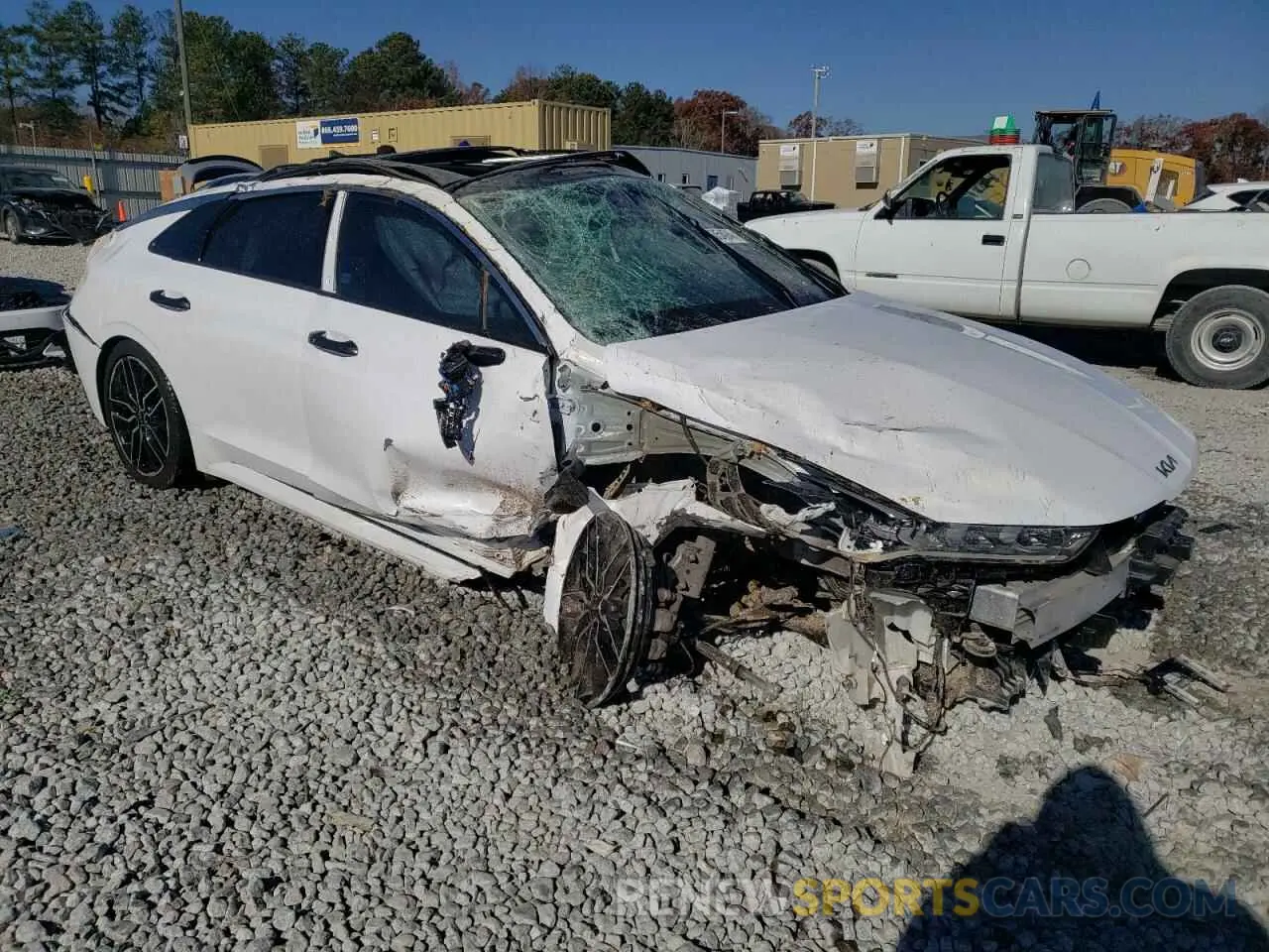 4 fotografías del automóvil dañado 5XXG44J81PG189183 KIA K5 2023