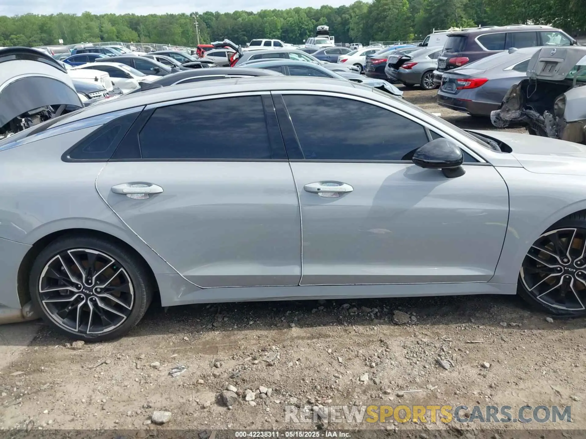 14 fotografías del automóvil dañado 5XXG44J87PG185705 KIA K5 2023