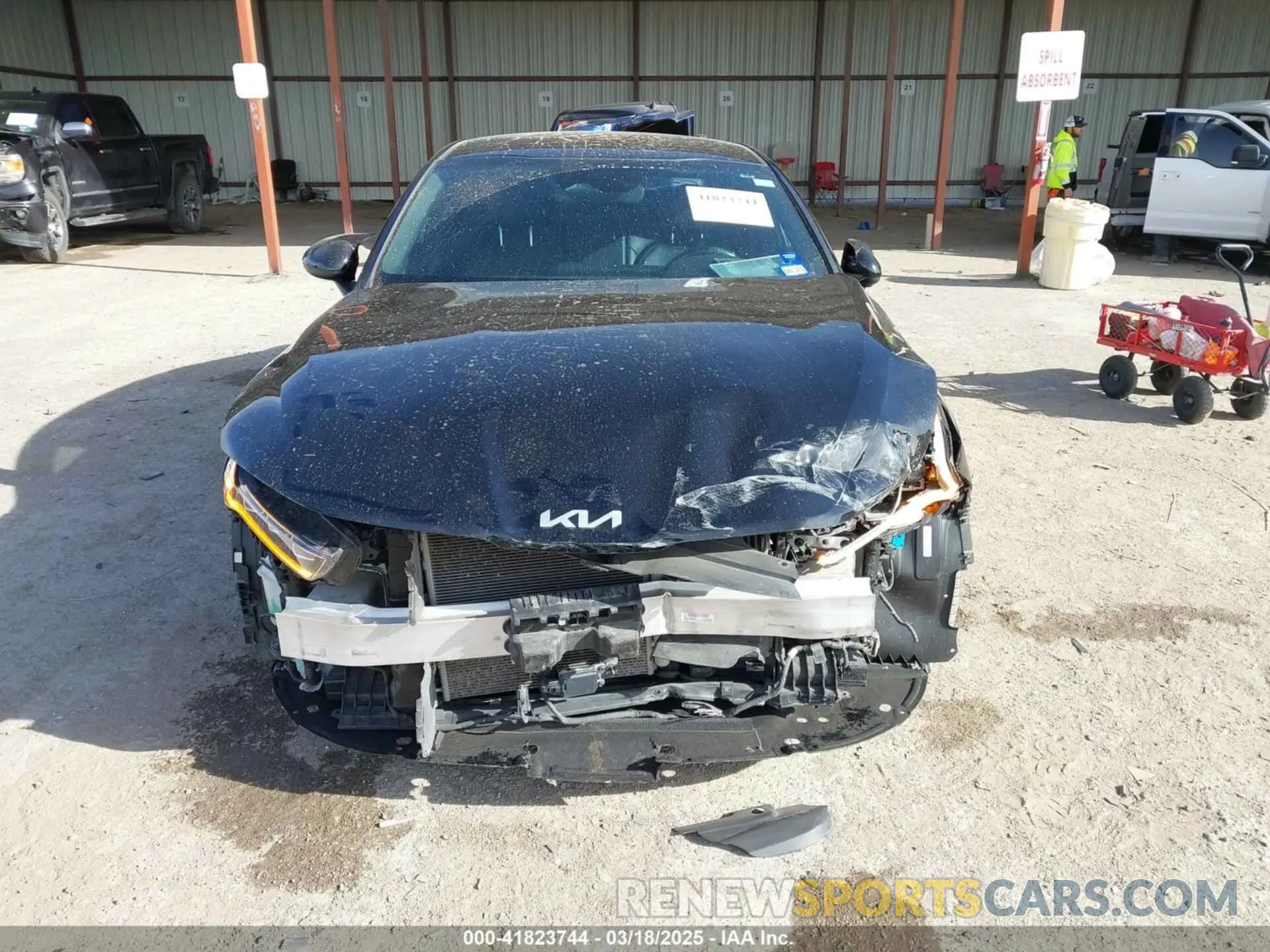 12 fotografías del automóvil dañado 5XXG64J20PG168315 KIA K5 2023