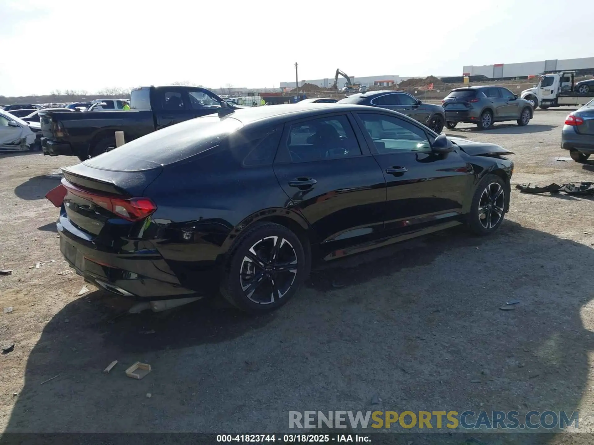 4 fotografías del automóvil dañado 5XXG64J20PG168315 KIA K5 2023