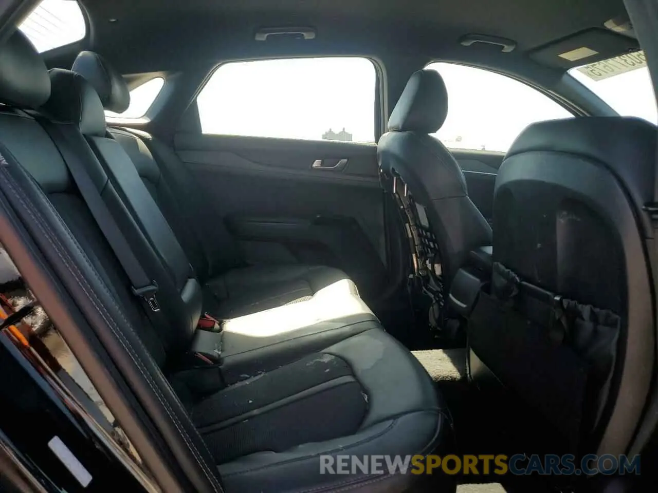 10 fotografías del automóvil dañado 5XXG64J20PG213477 KIA K5 2023