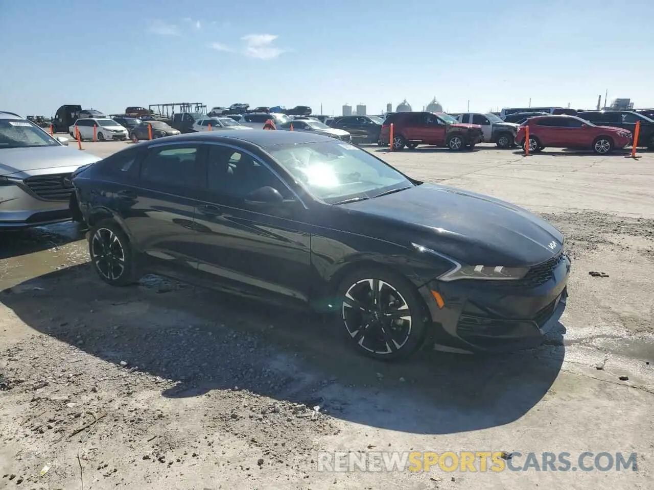4 fotografías del automóvil dañado 5XXG64J20PG213477 KIA K5 2023