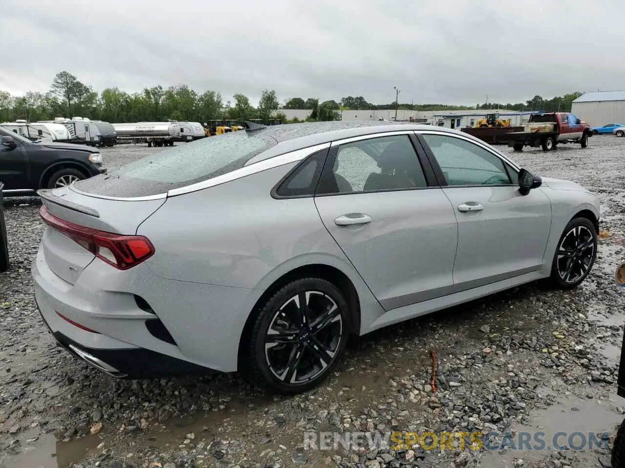 3 fotografías del automóvil dañado 5XXG64J20PG213592 KIA K5 2023