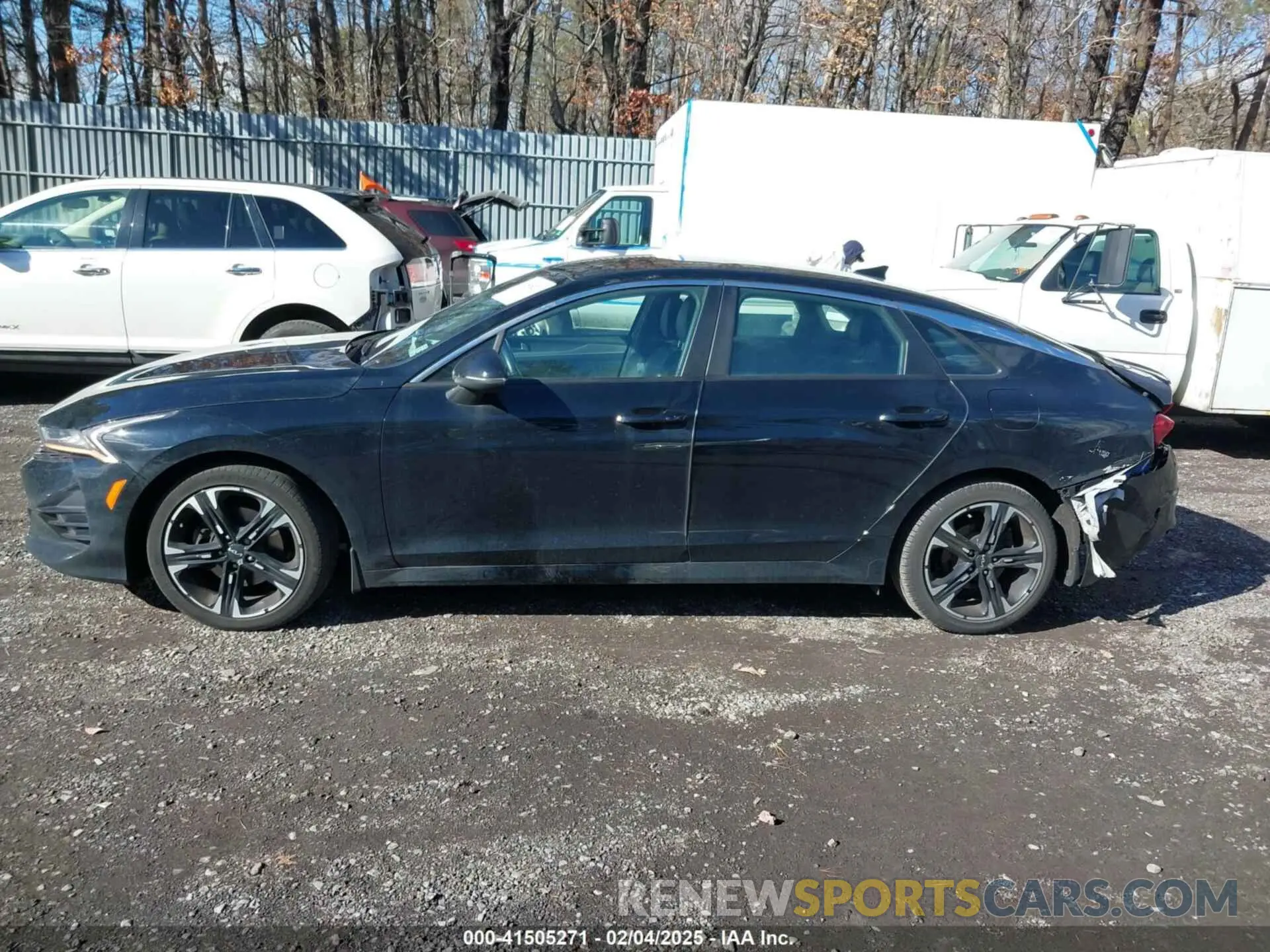 14 fotografías del automóvil dañado 5XXG64J20PG216184 KIA K5 2023