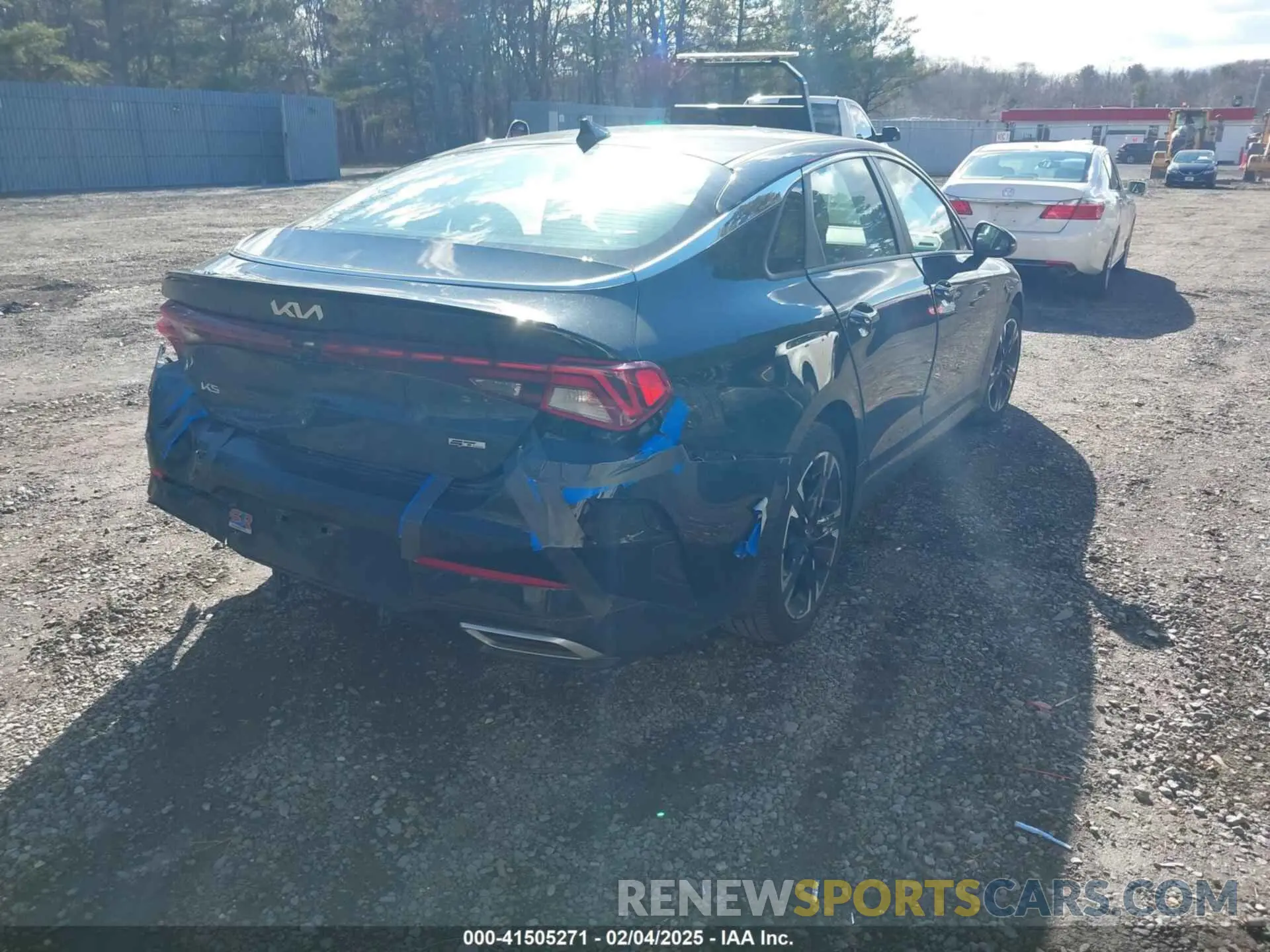4 fotografías del automóvil dañado 5XXG64J20PG216184 KIA K5 2023