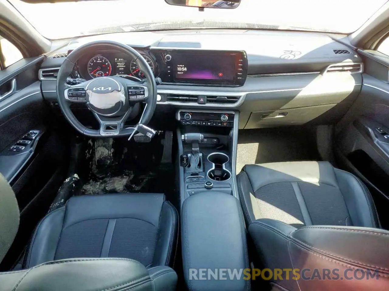 8 fotografías del automóvil dañado 5XXG64J20PG222230 KIA K5 2023