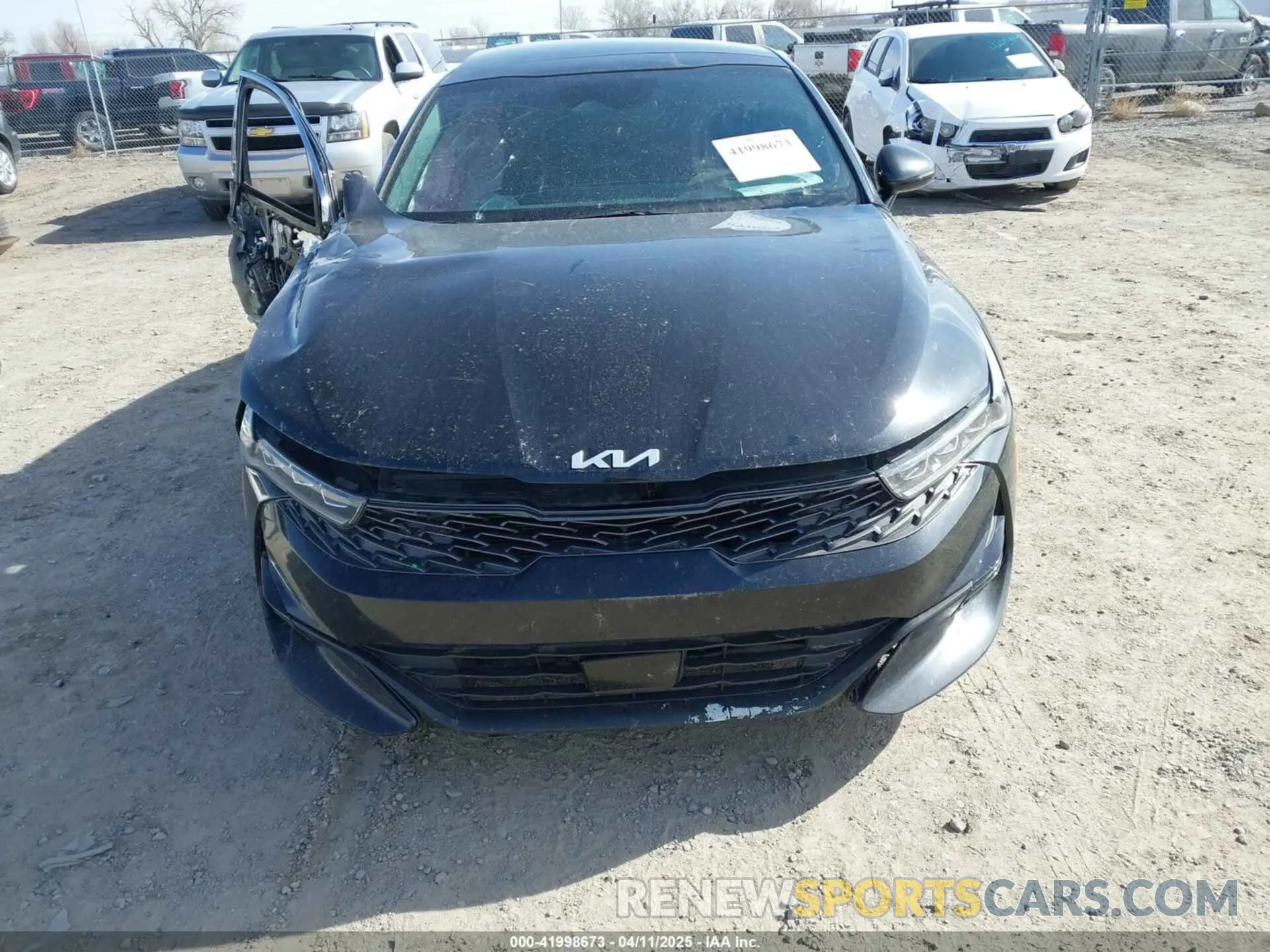 12 fotografías del automóvil dañado 5XXG64J21PG175502 KIA K5 2023