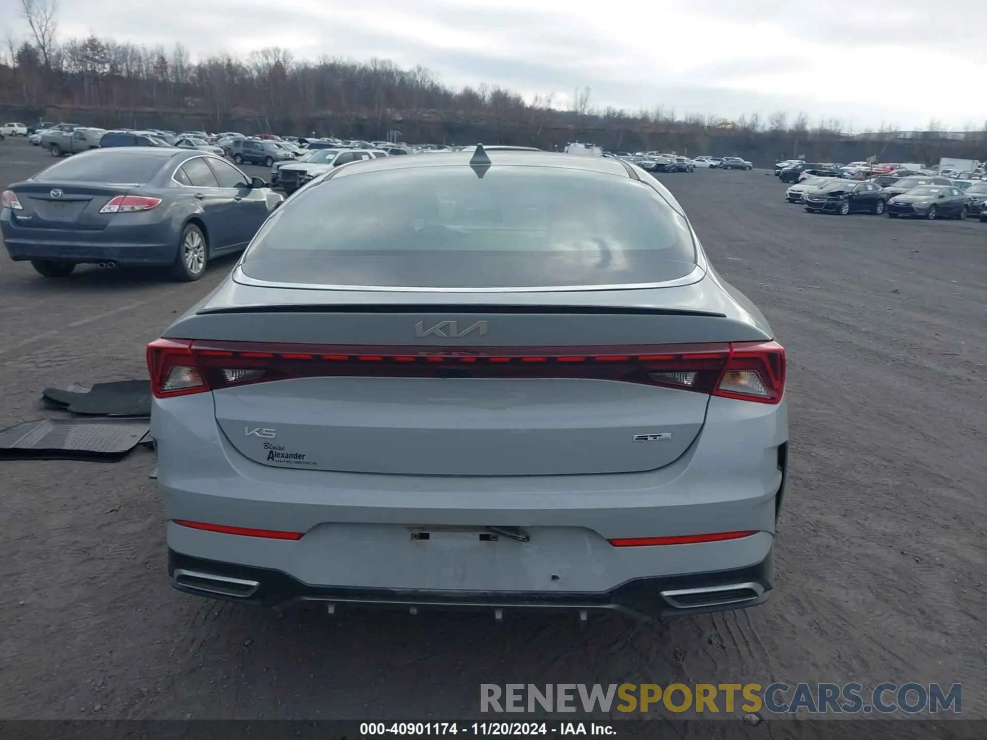 16 fotografías del automóvil dañado 5XXG64J21PG187018 KIA K5 2023