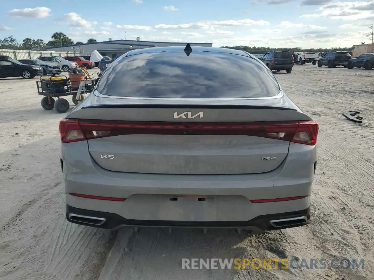 6 fotografías del automóvil dañado 5XXG64J21PG202777 KIA K5 2023