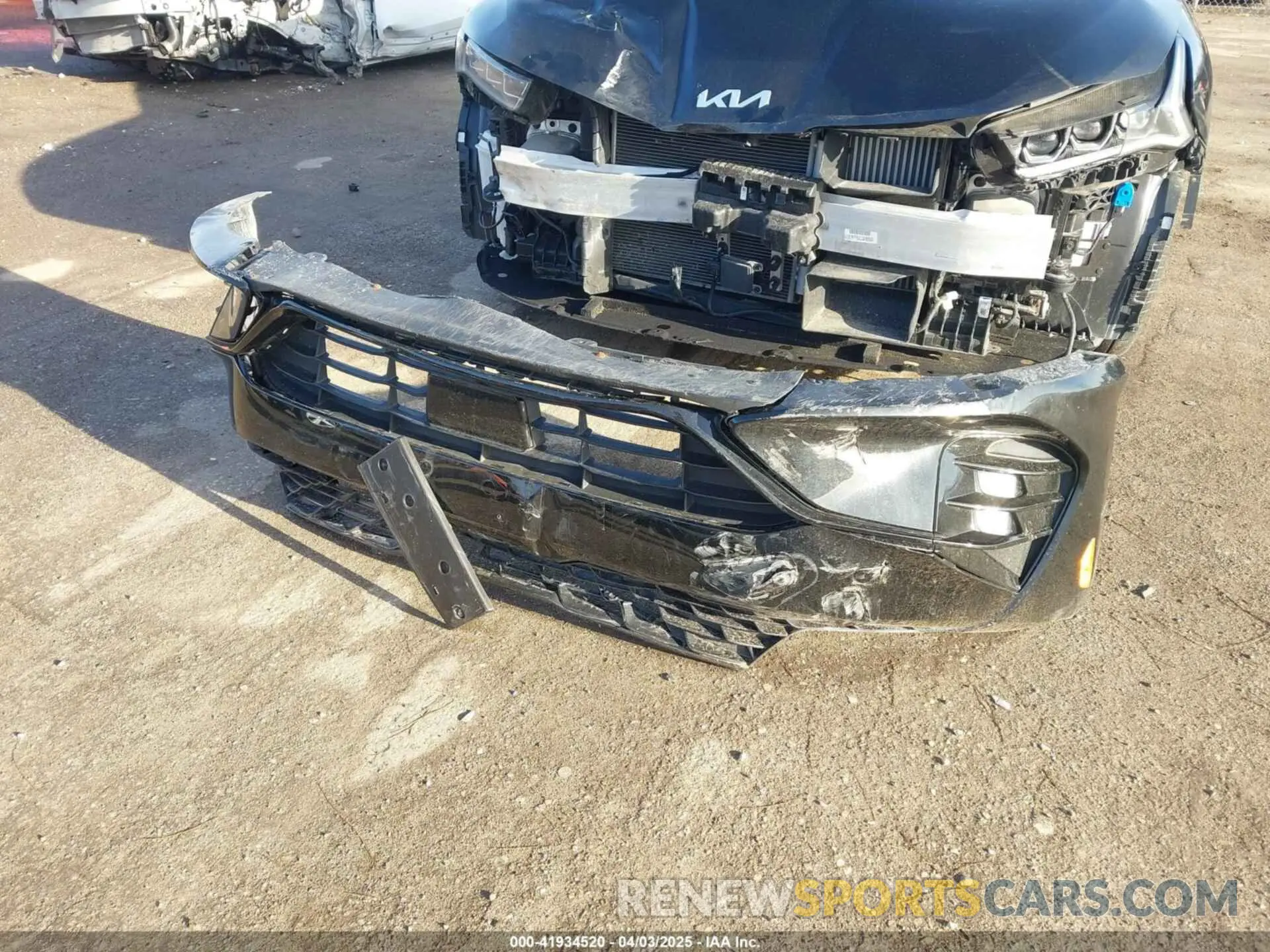 11 fotografías del automóvil dañado 5XXG64J21PG204142 KIA K5 2023