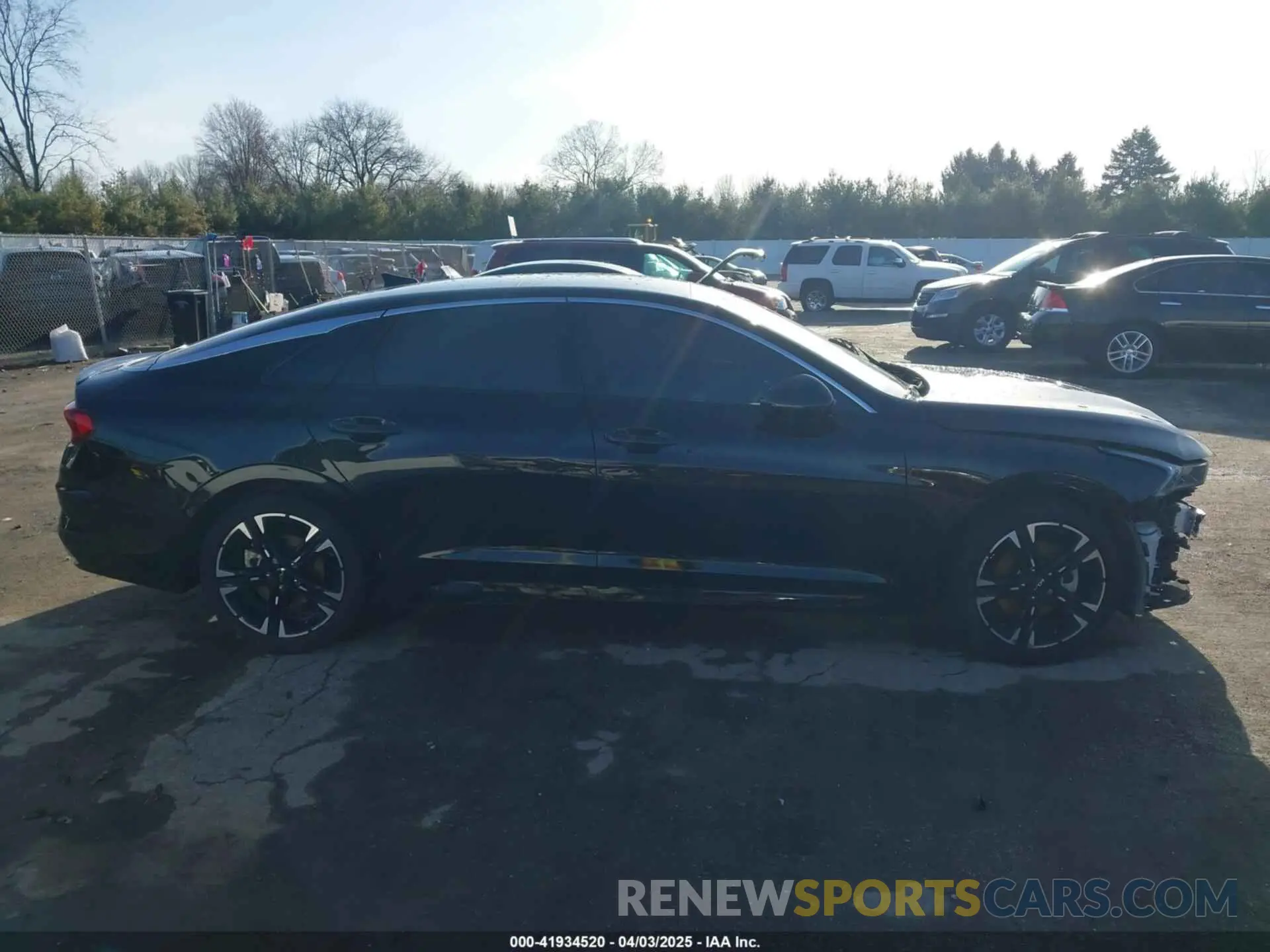 13 fotografías del automóvil dañado 5XXG64J21PG204142 KIA K5 2023