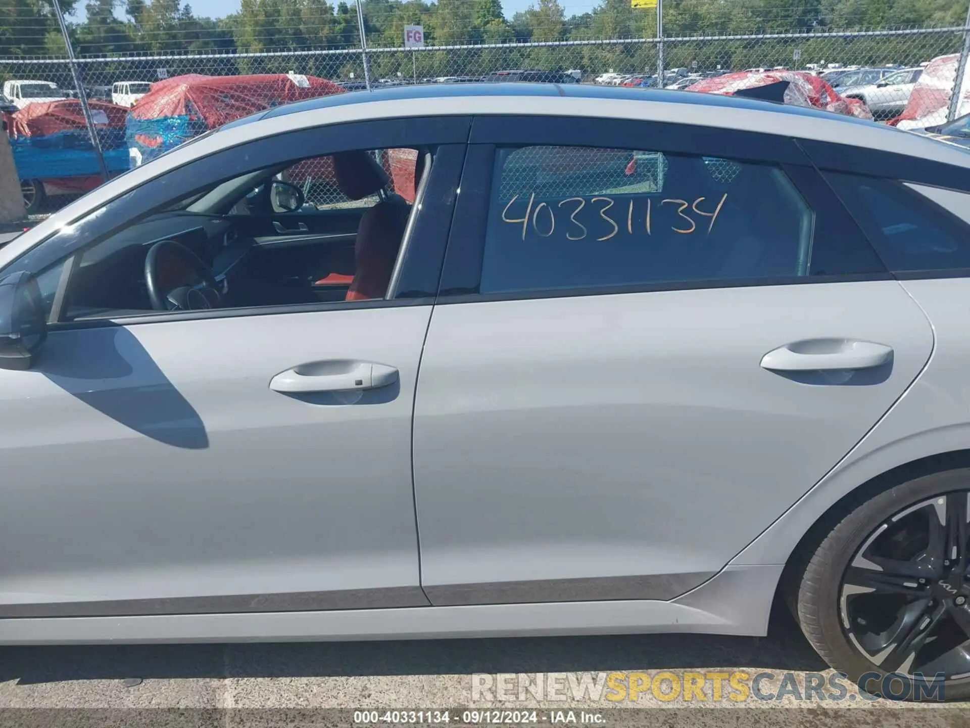 15 fotografías del automóvil dañado 5XXG64J22PG183172 KIA K5 2023