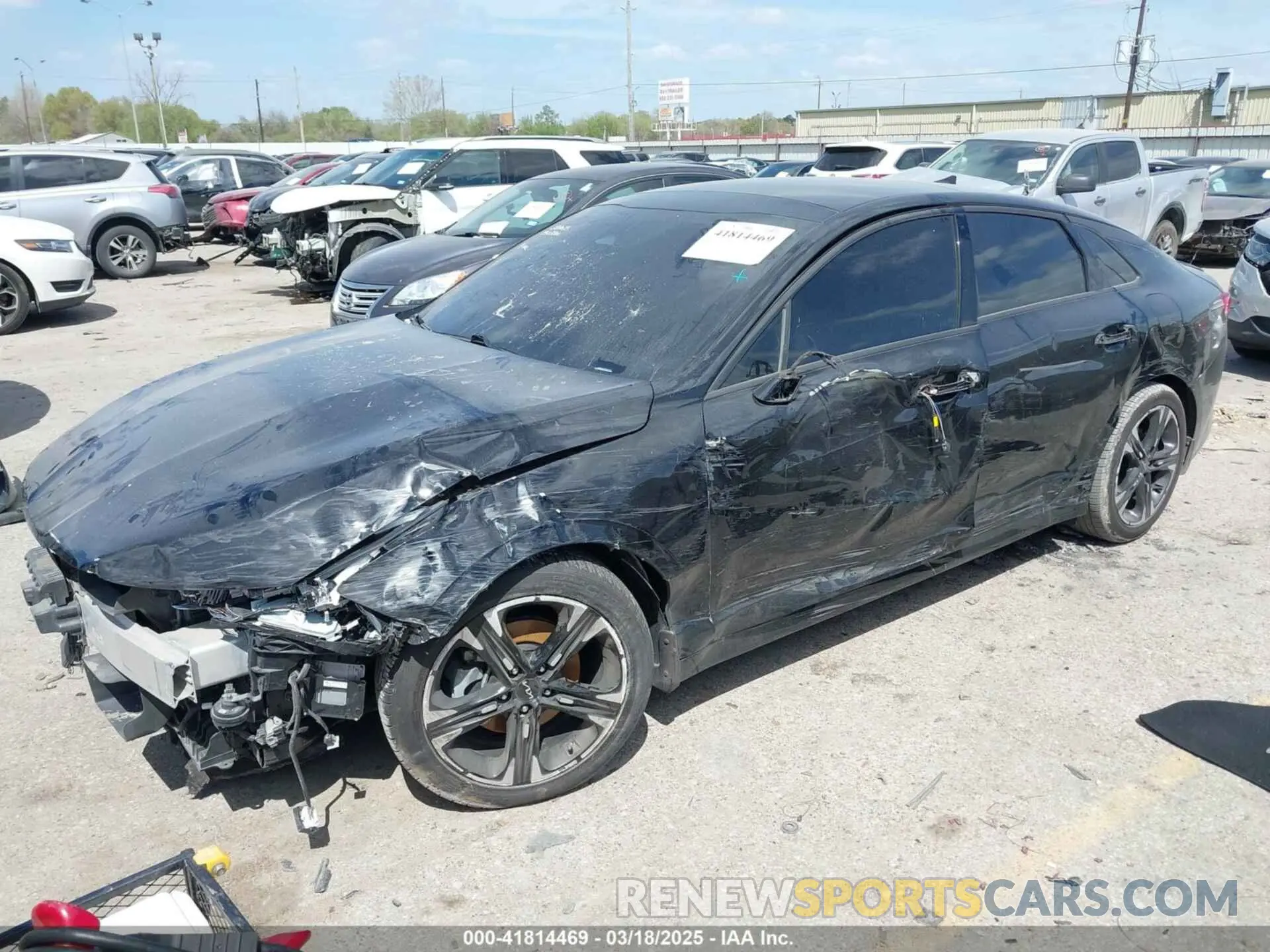 2 fotografías del automóvil dañado 5XXG64J22PG192714 KIA K5 2023