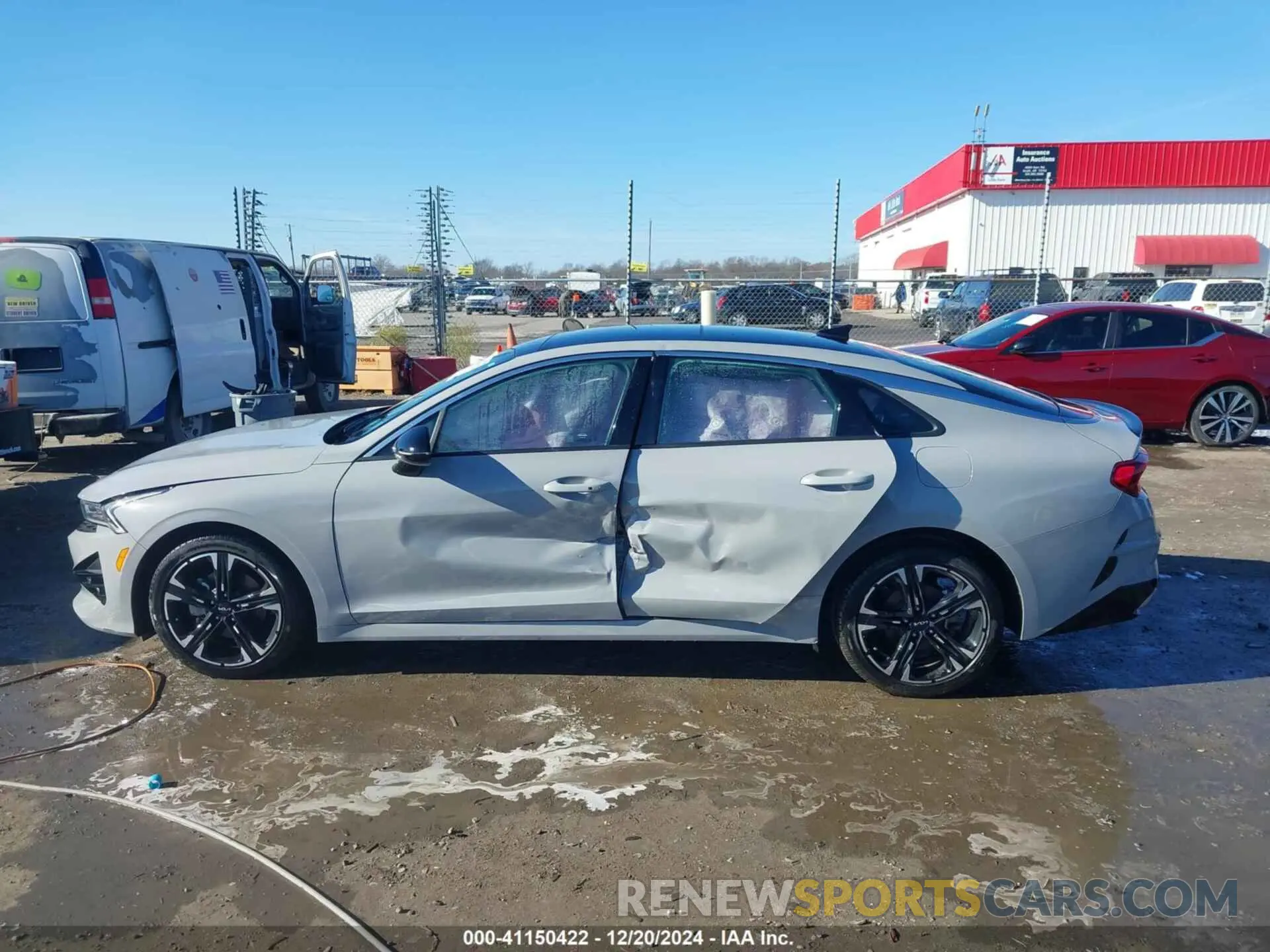 14 fotografías del automóvil dañado 5XXG64J22PG201797 KIA K5 2023