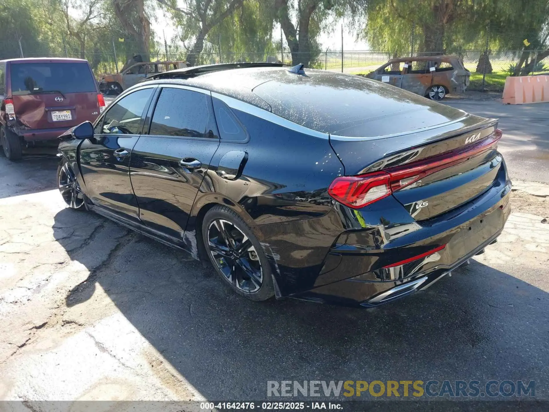 3 fotografías del automóvil dañado 5XXG64J22PG226277 KIA K5 2023