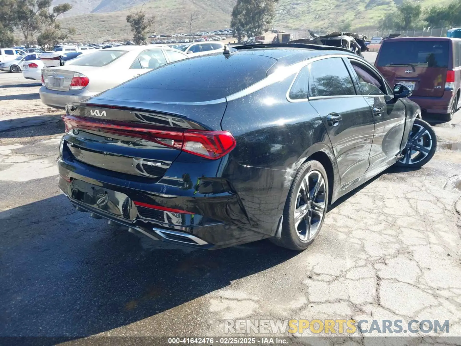 4 fotografías del automóvil dañado 5XXG64J22PG226277 KIA K5 2023
