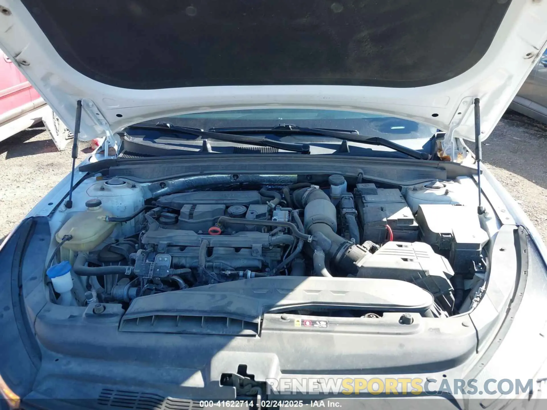 10 fotografías del automóvil dañado 5XXG64J23PG184492 KIA K5 2023