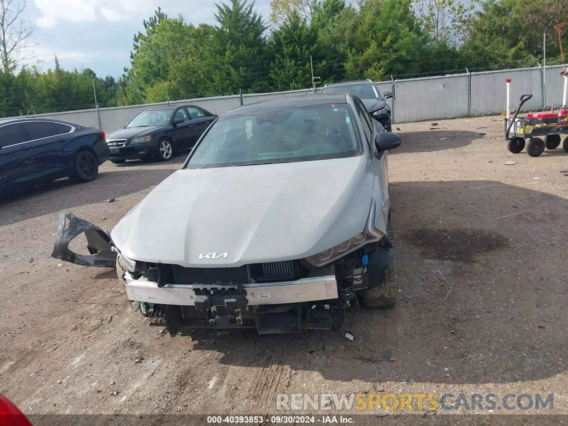 11 fotografías del automóvil dañado 5XXG64J23PG213294 KIA K5 2023