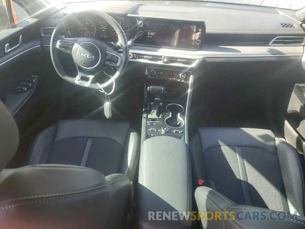 8 fotografías del automóvil dañado 5XXG64J23PG223839 KIA K5 2023