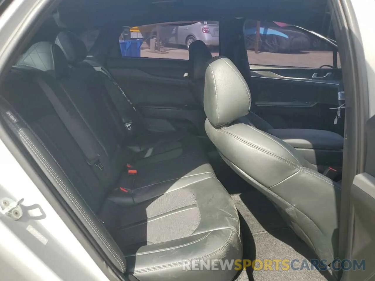 10 fotografías del automóvil dañado 5XXG64J24PG192262 KIA K5 2023