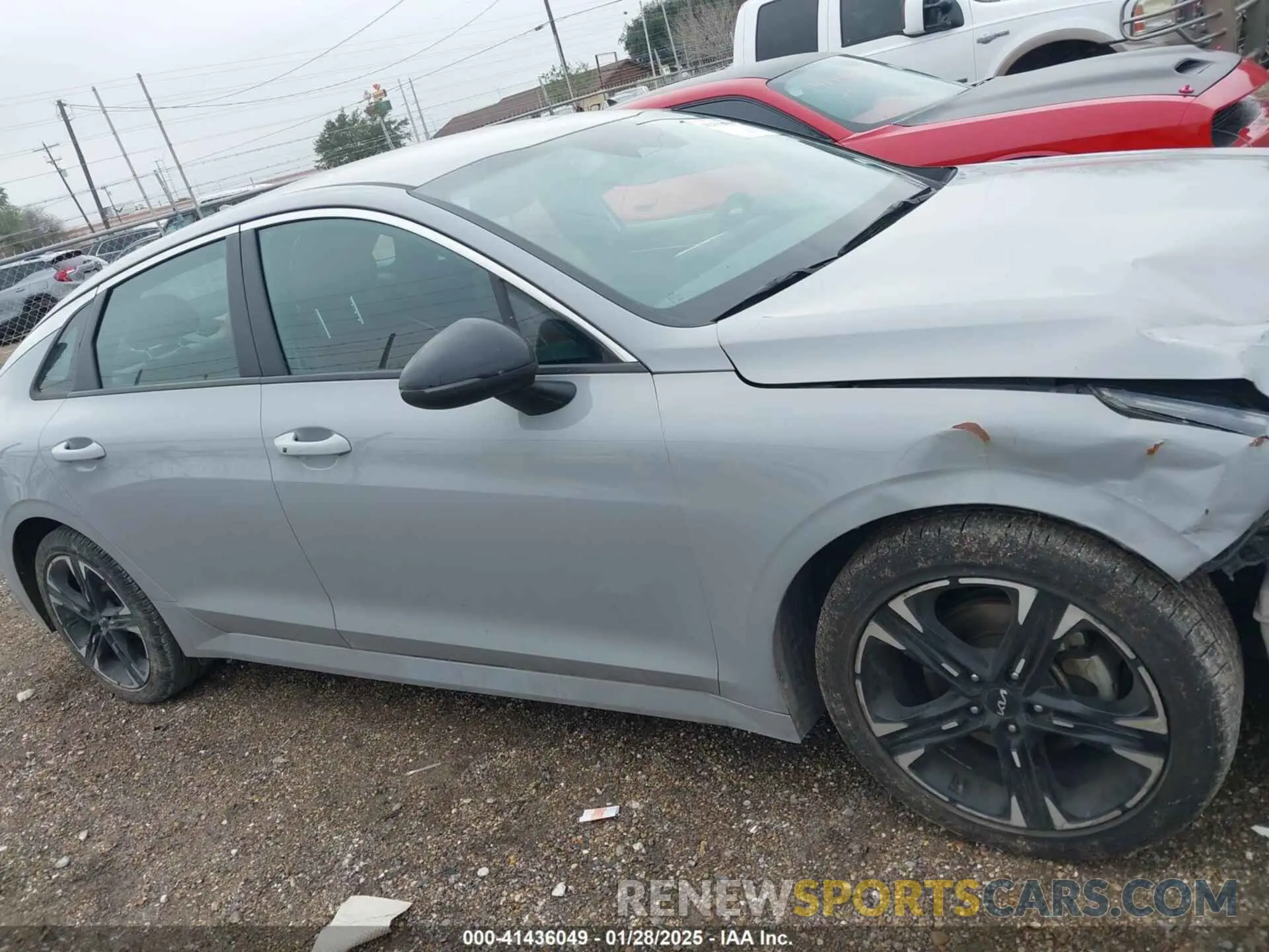 14 fotografías del automóvil dañado 5XXG64J24PG201929 KIA K5 2023