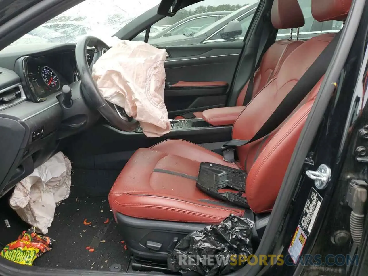 7 fotografías del automóvil dañado 5XXG64J24PG204717 KIA K5 2023