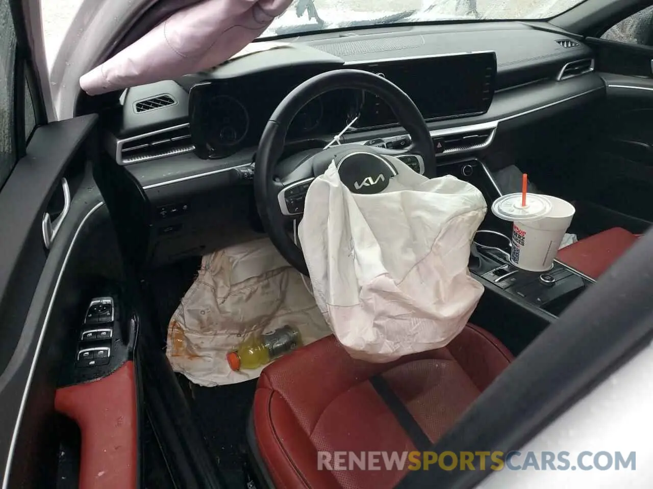 8 fotografías del automóvil dañado 5XXG64J24PG209027 KIA K5 2023