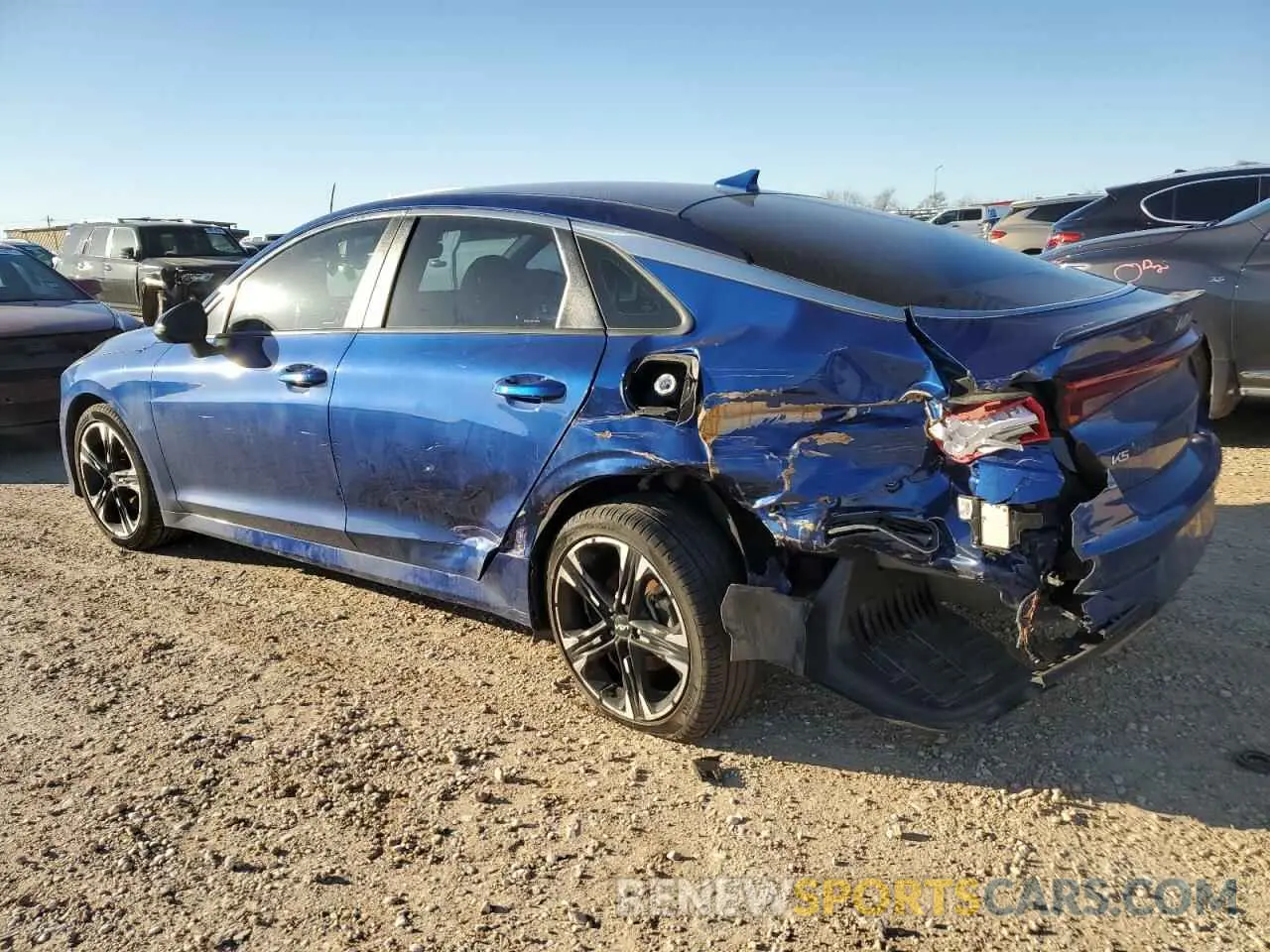 2 fotografías del automóvil dañado 5XXG64J24PG214695 KIA K5 2023