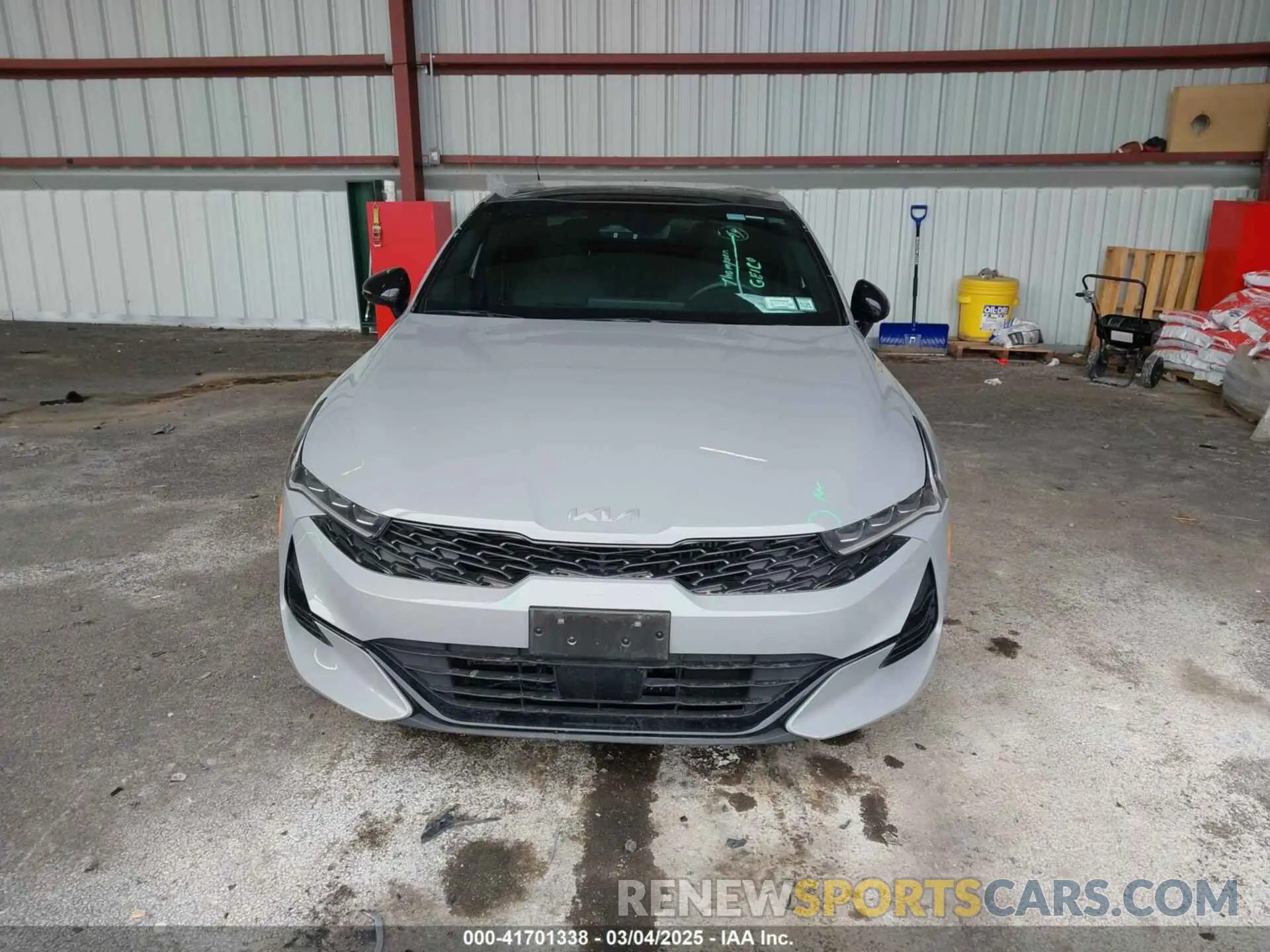 12 fotografías del automóvil dañado 5XXG64J25PG189452 KIA K5 2023