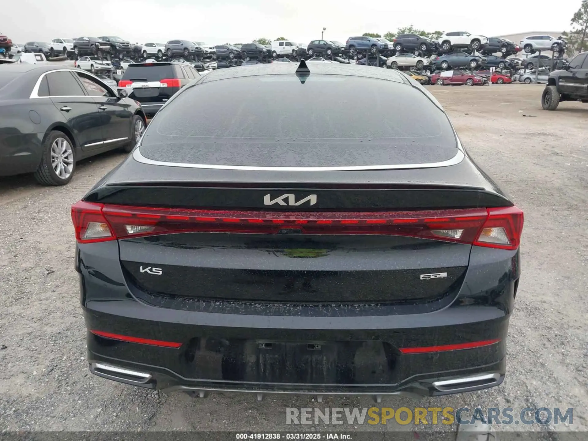16 fotografías del automóvil dañado 5XXG64J25PG200210 KIA K5 2023