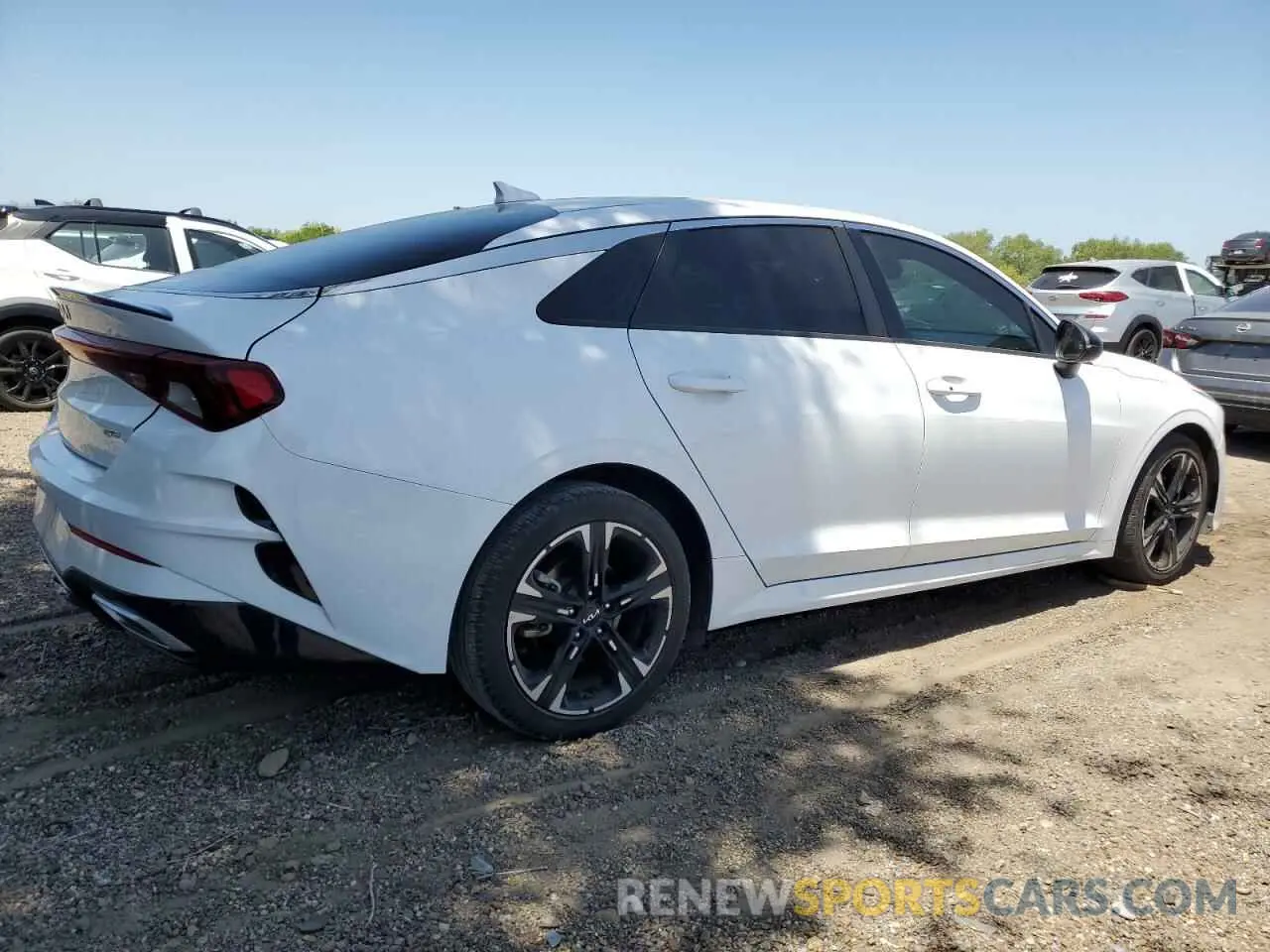 3 fotografías del automóvil dañado 5XXG64J25PG202300 KIA K5 2023