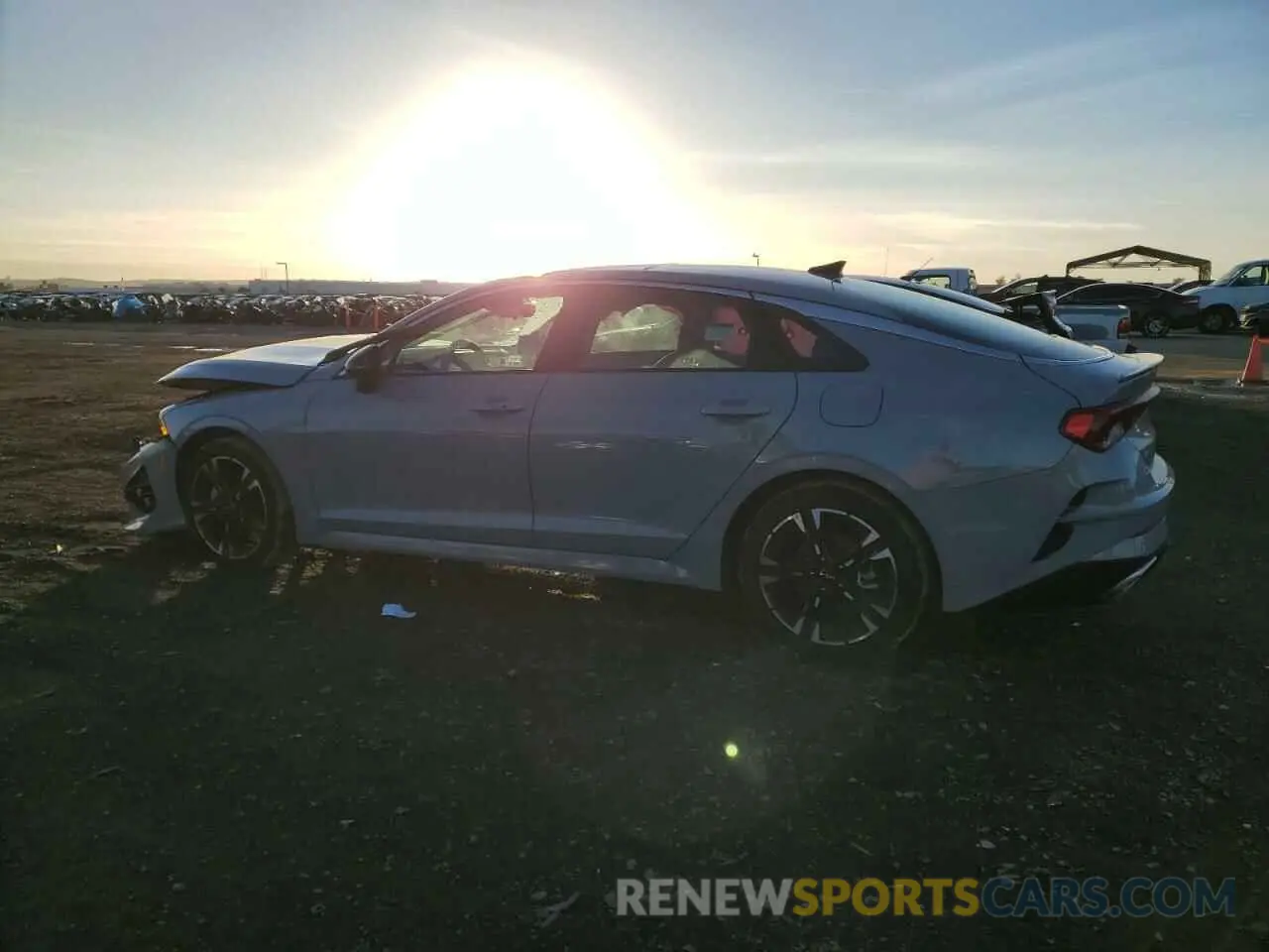 2 fotografías del automóvil dañado 5XXG64J25PG228573 KIA K5 2023