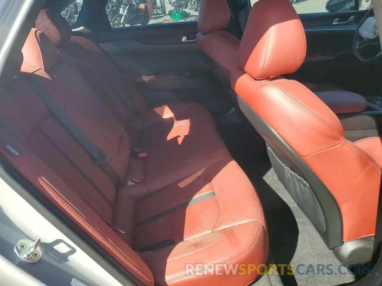 10 fotografías del automóvil dañado 5XXG64J26PG184051 KIA K5 2023