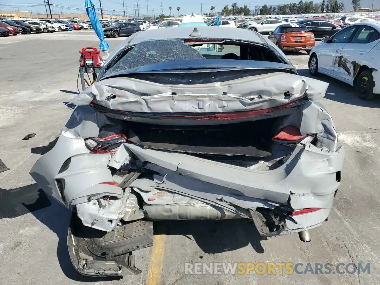 6 fotografías del automóvil dañado 5XXG64J26PG184051 KIA K5 2023