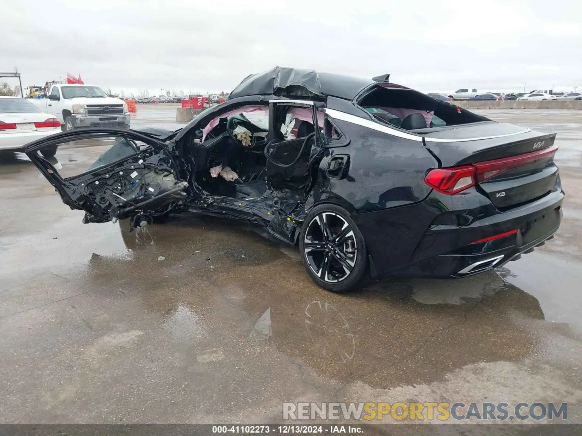 3 fotografías del automóvil dañado 5XXG64J26PG224497 KIA K5 2023