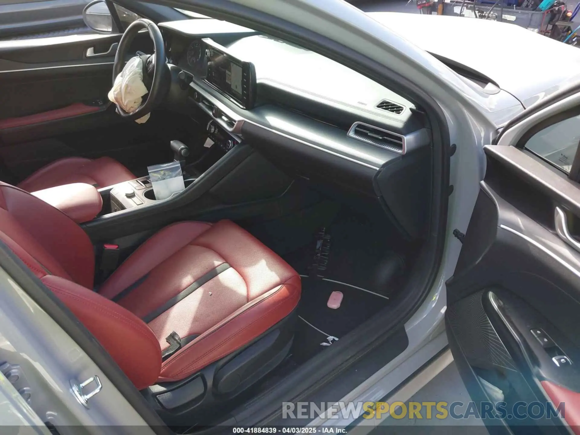5 fotografías del automóvil dañado 5XXG64J26PG228033 KIA K5 2023