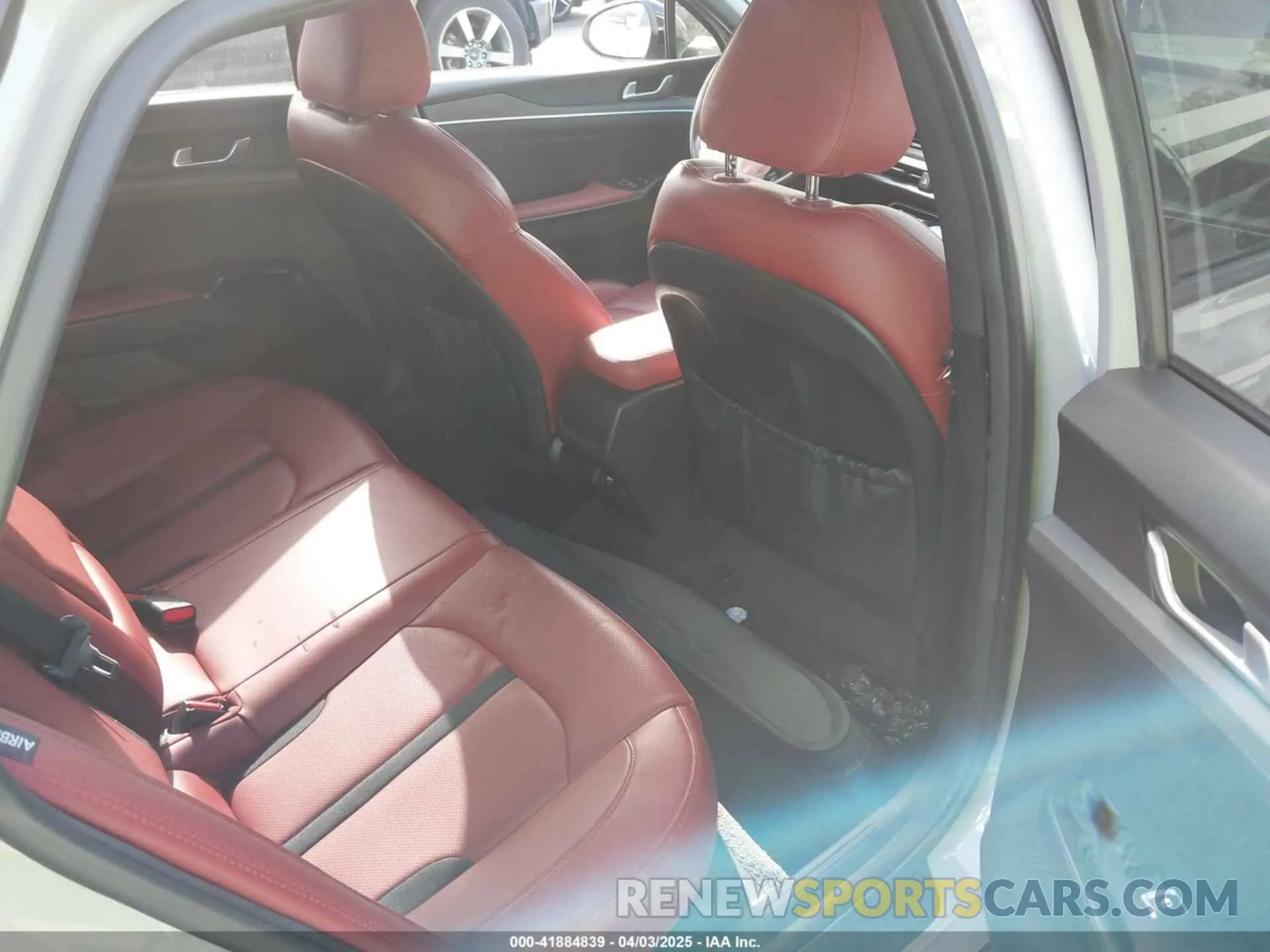 8 fotografías del automóvil dañado 5XXG64J26PG228033 KIA K5 2023