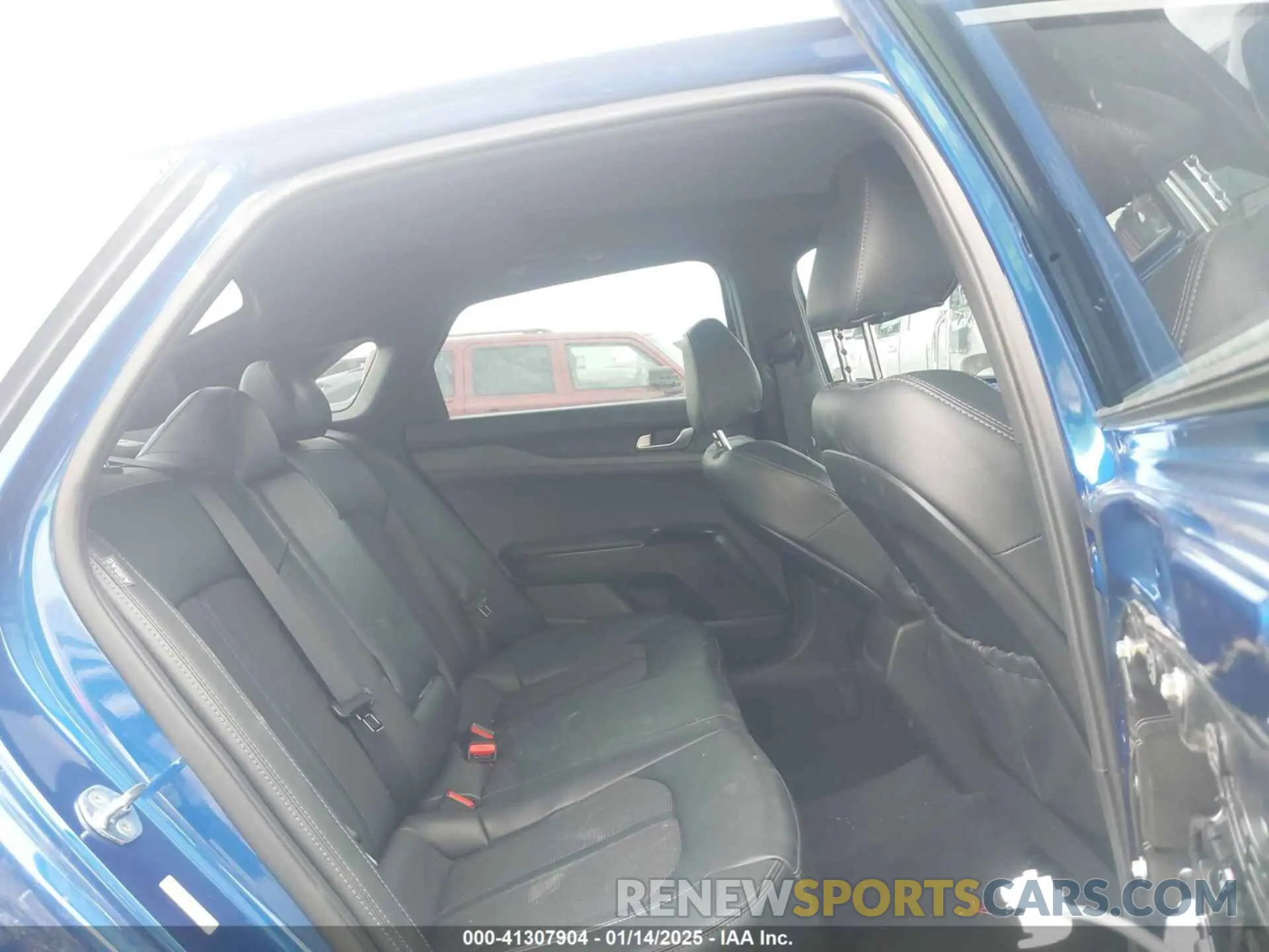 8 fotografías del automóvil dañado 5XXG64J27PG172068 KIA K5 2023